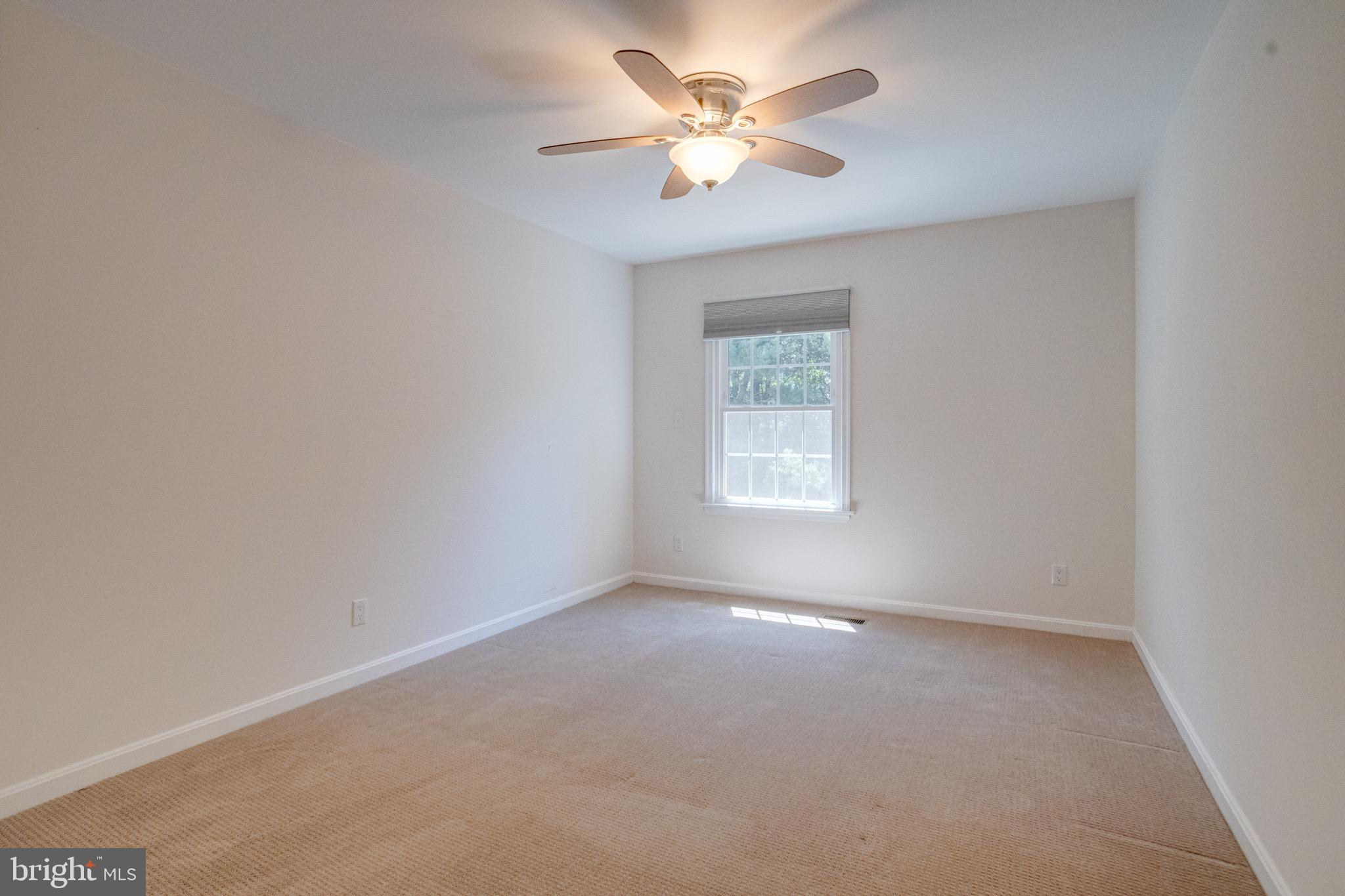 FOXBOROUGH FARMS - Residential