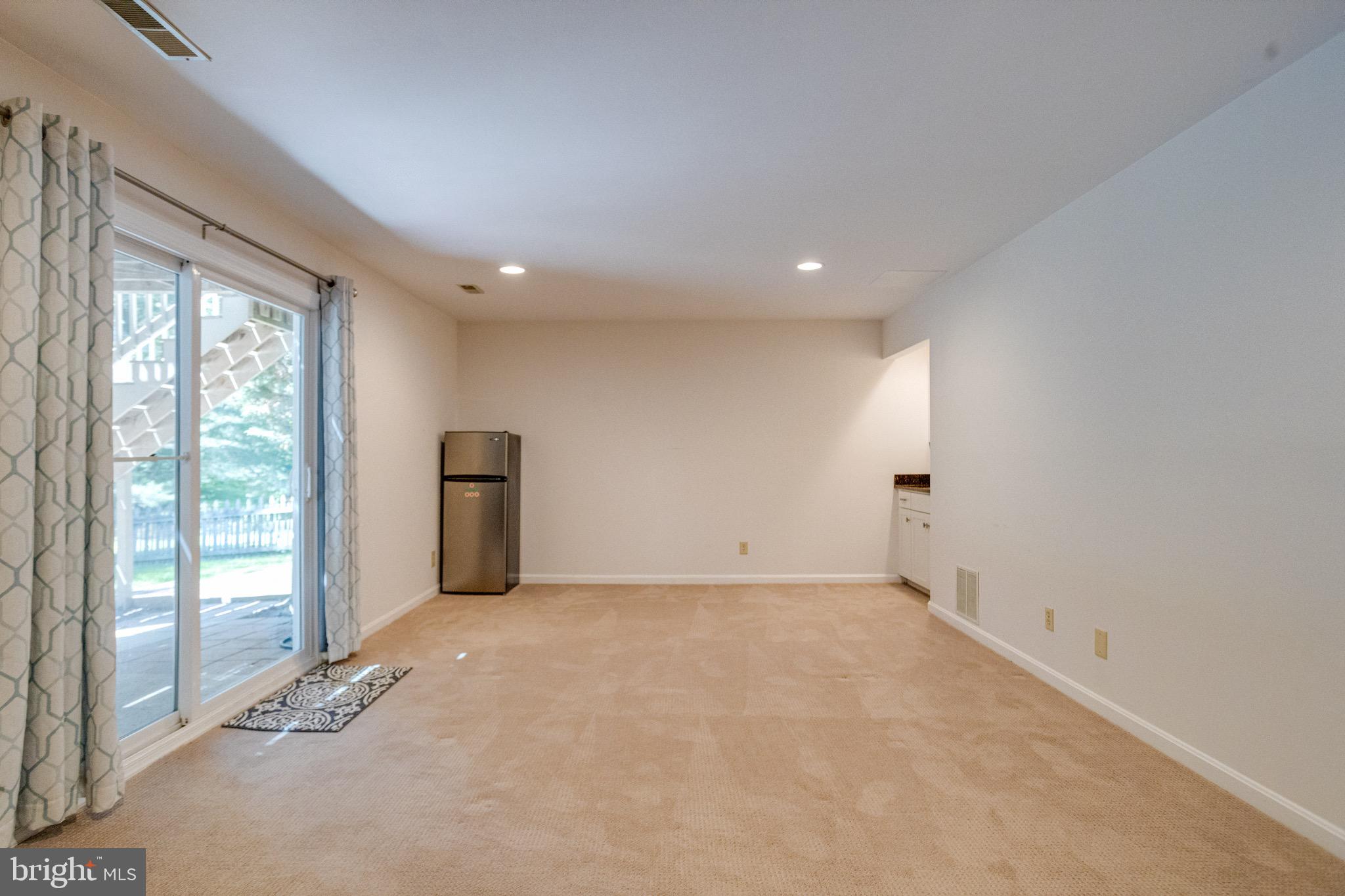 FOXBOROUGH FARMS - Residential