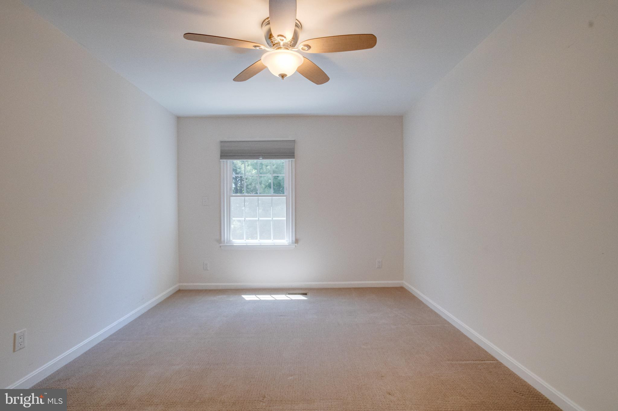 FOXBOROUGH FARMS - Residential