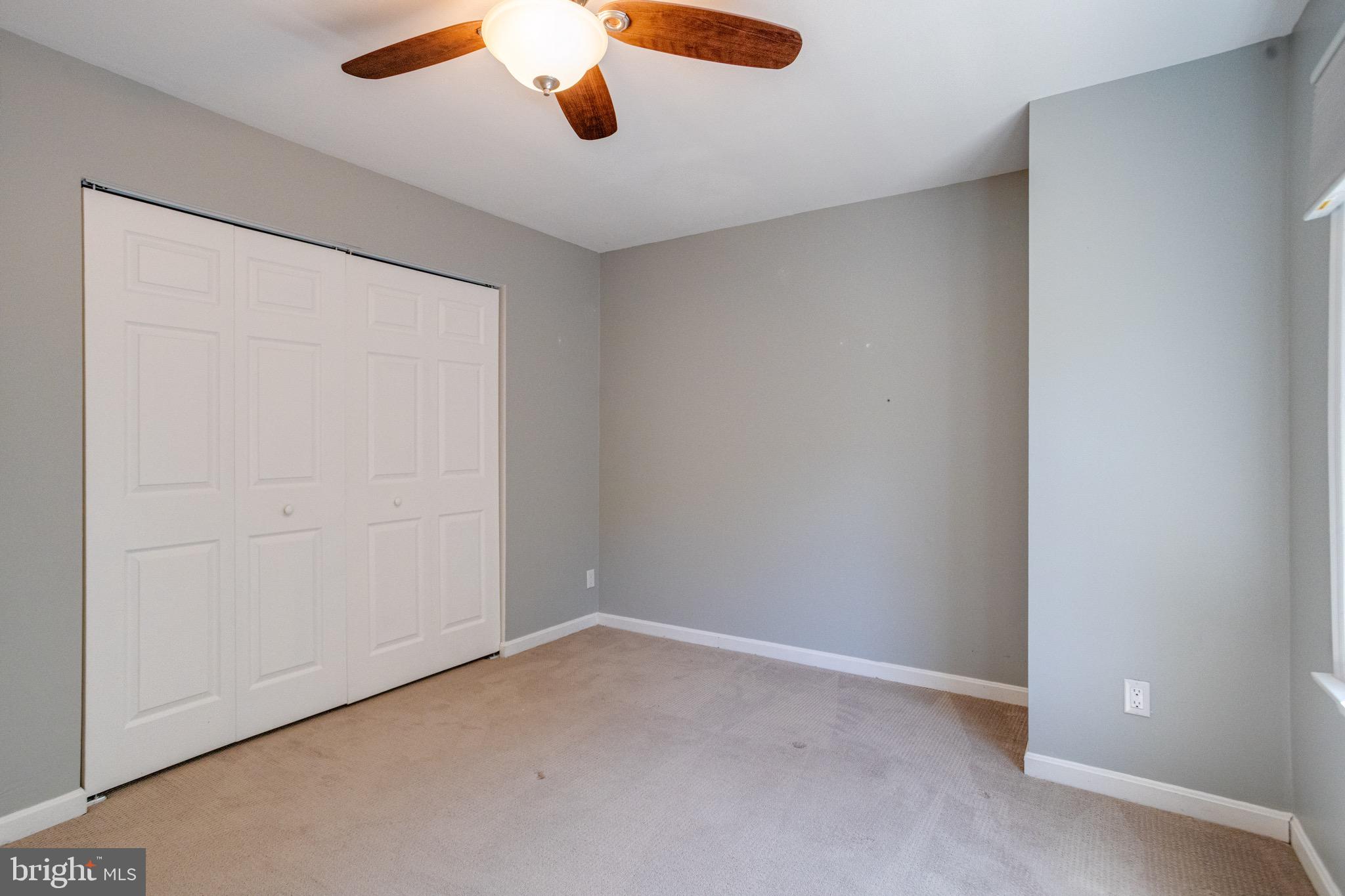 FOXBOROUGH FARMS - Residential