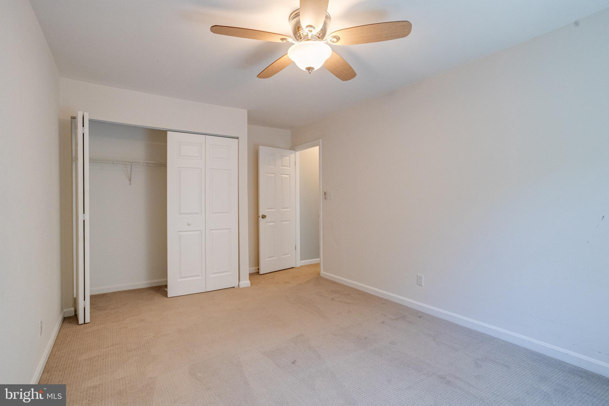 FOXBOROUGH FARMS - Residential