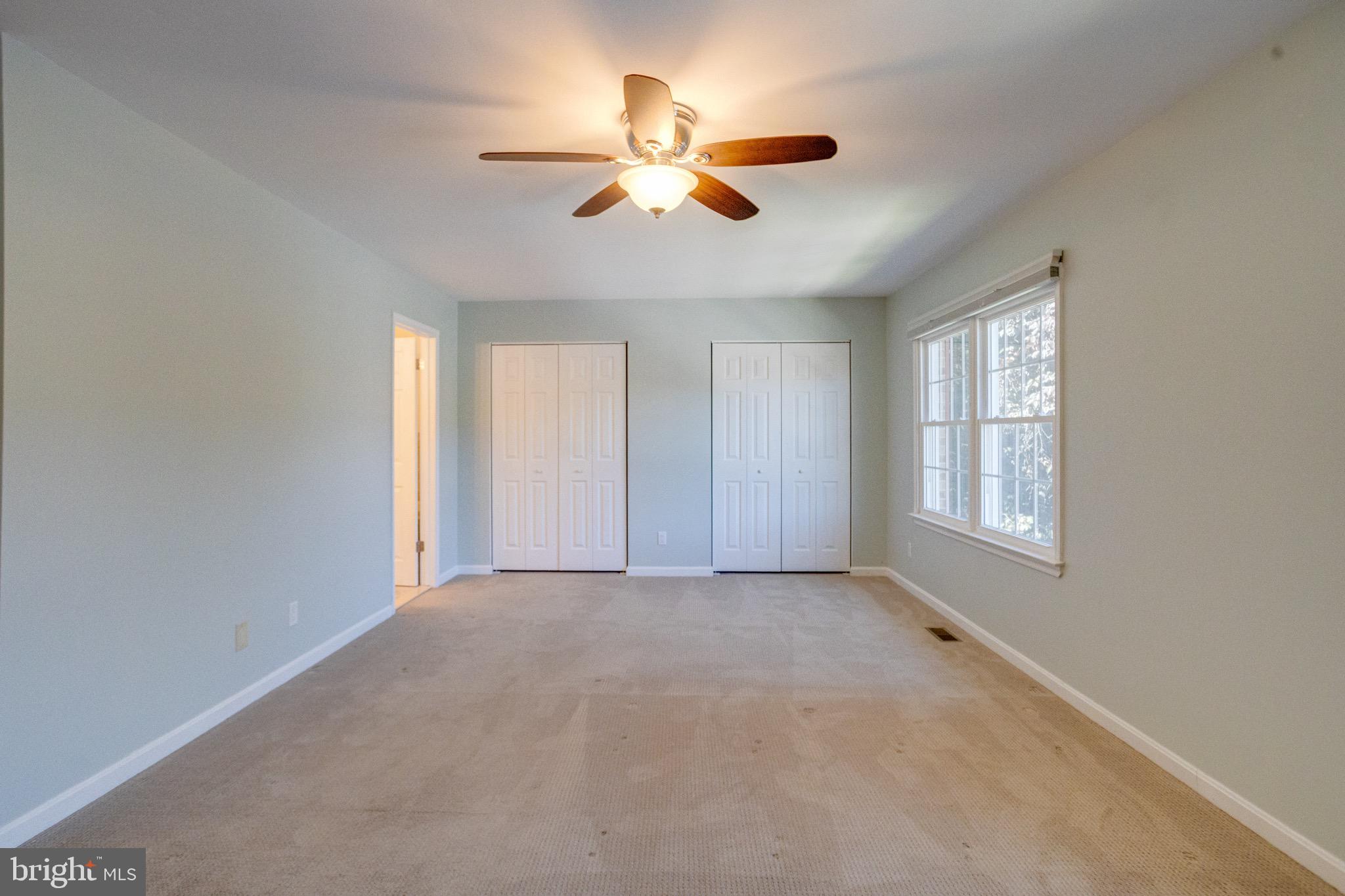 FOXBOROUGH FARMS - Residential