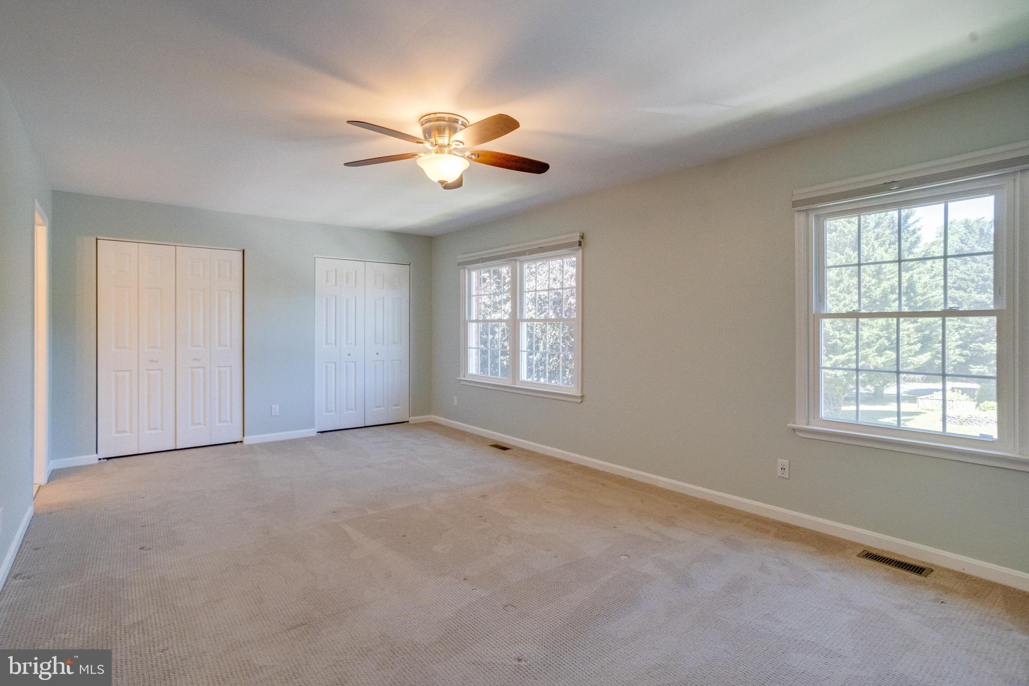 FOXBOROUGH FARMS - Residential