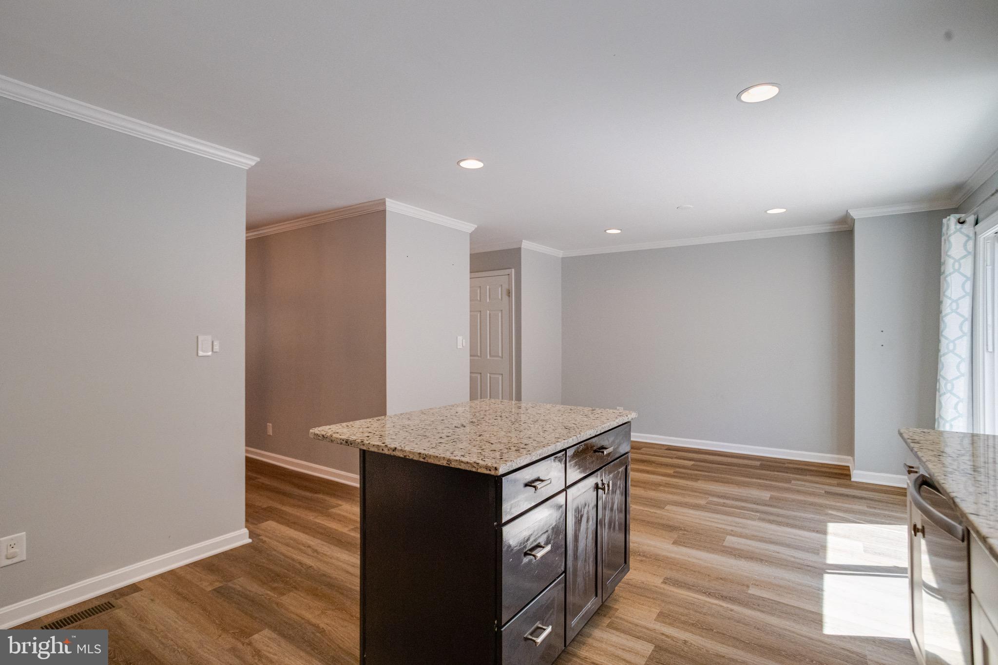 FOXBOROUGH FARMS - Residential