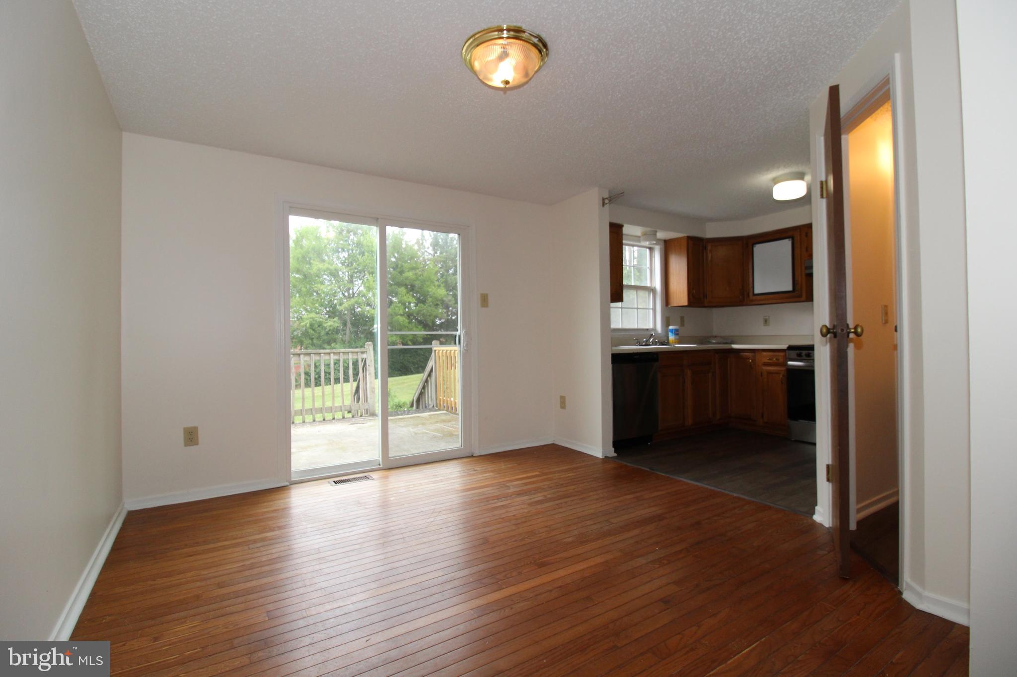 ROLLING MEADOWS - Residential