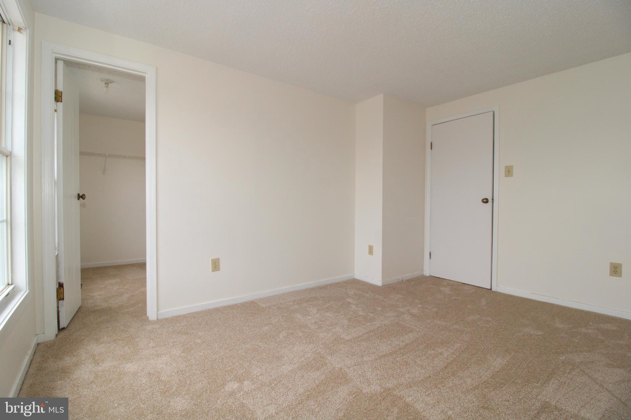ROLLING MEADOWS - Residential