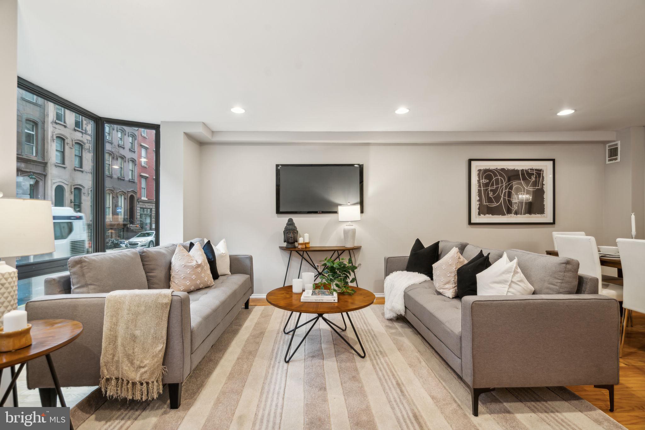 RITTENHOUSE SQUARE - Residential