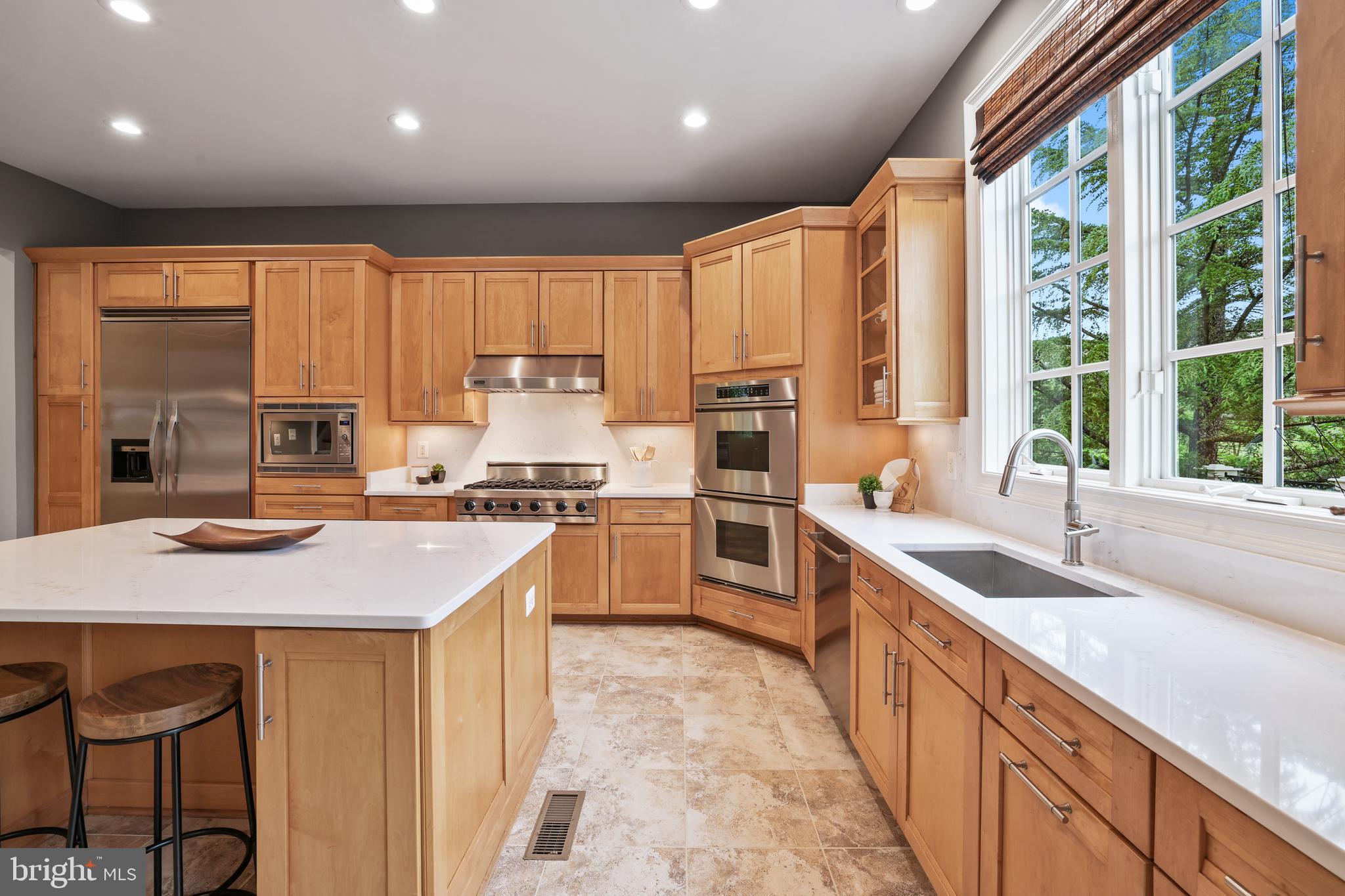RASPBERRY FALLS - Residential