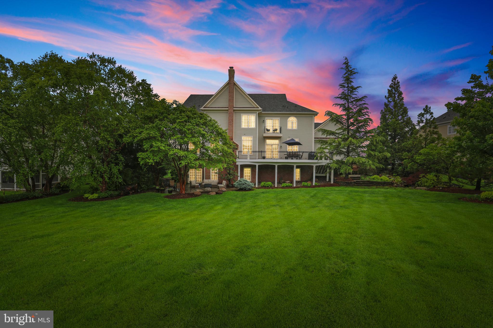 RASPBERRY FALLS - Residential