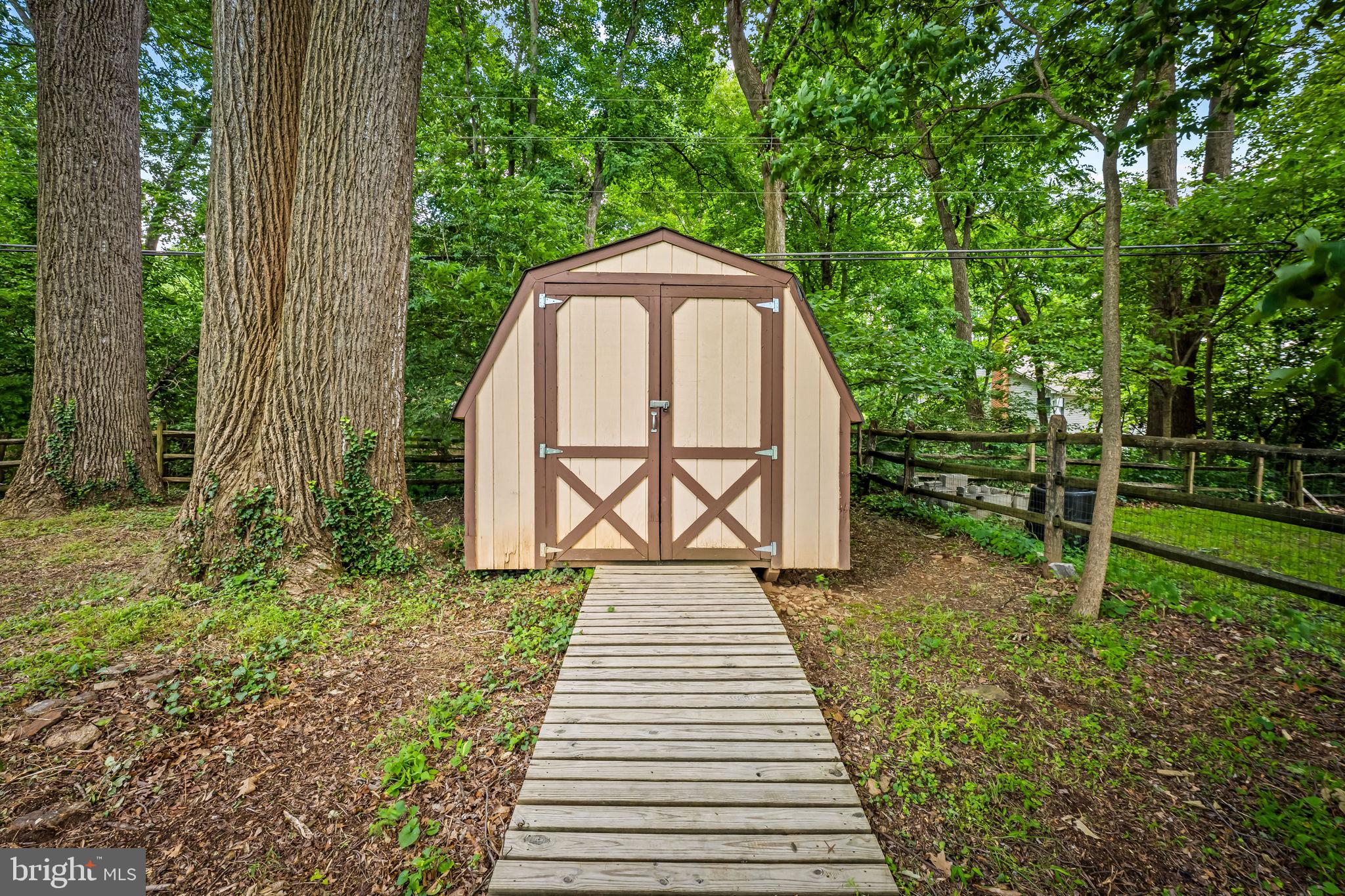 FREEDOM FOREST - Residential