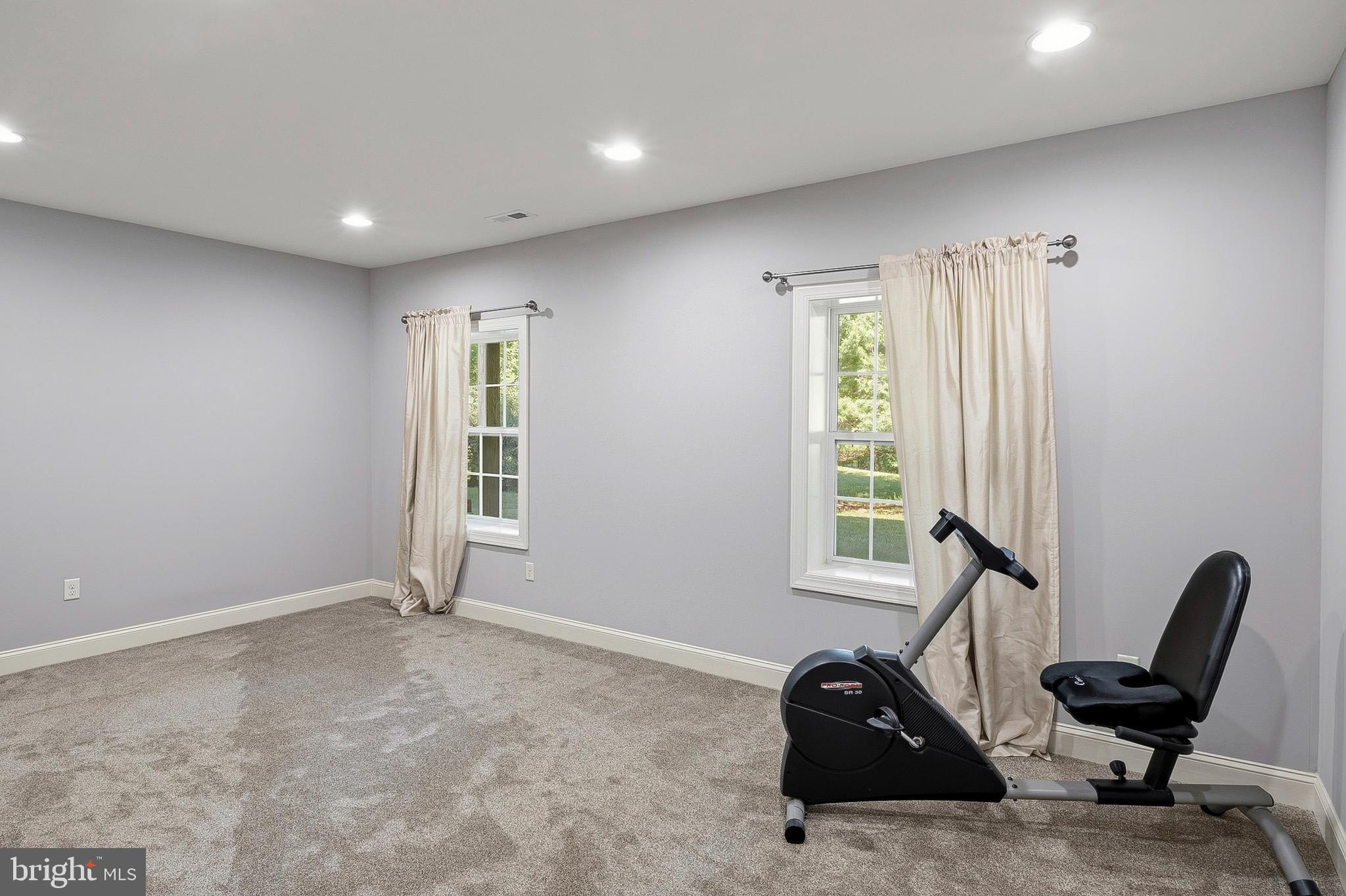 EMERSON - Residential