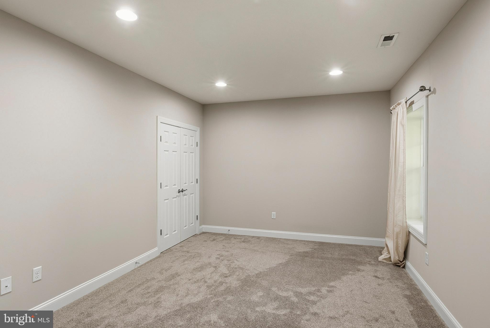 EMERSON - Residential