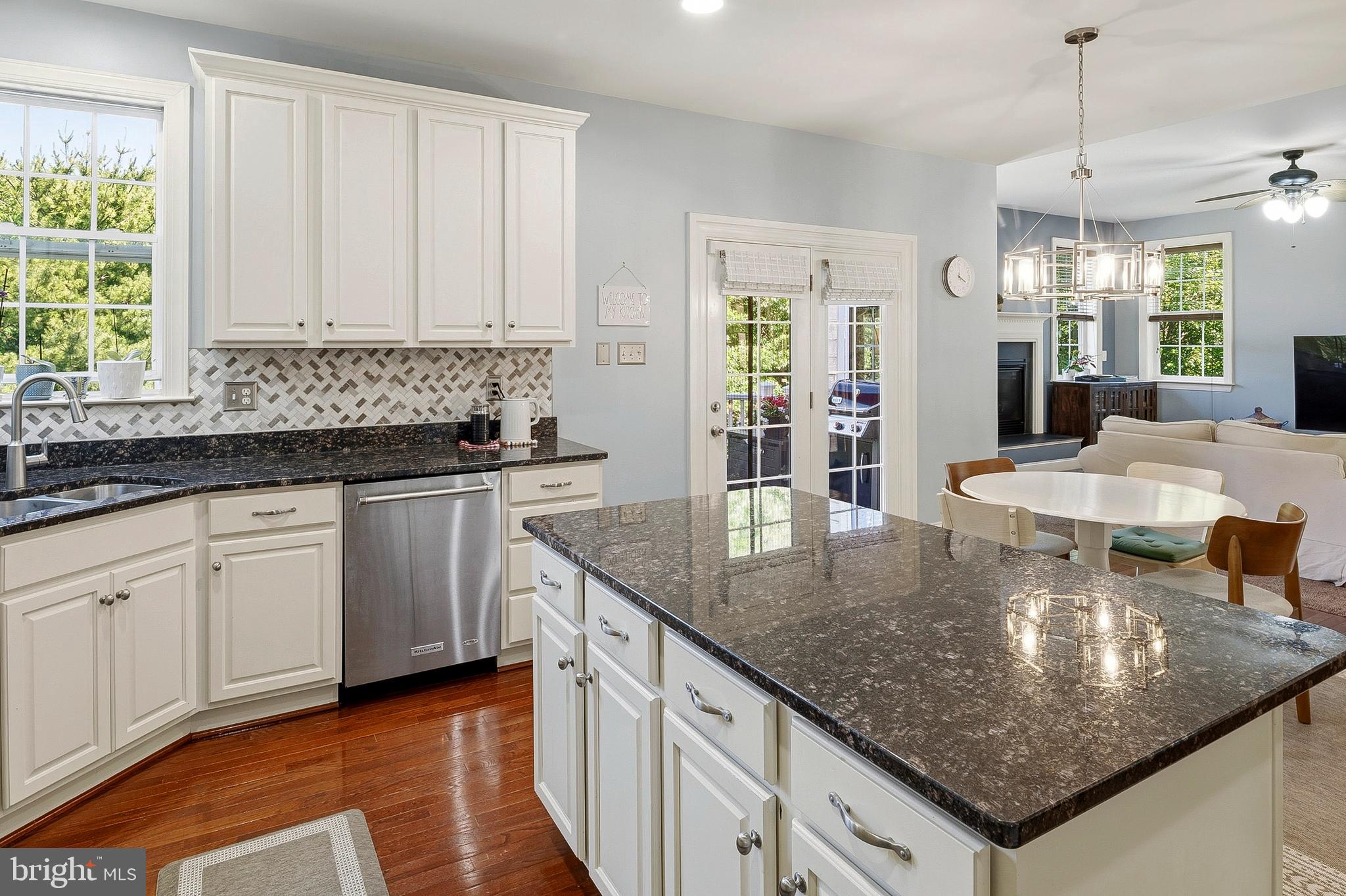 EMERSON - Residential