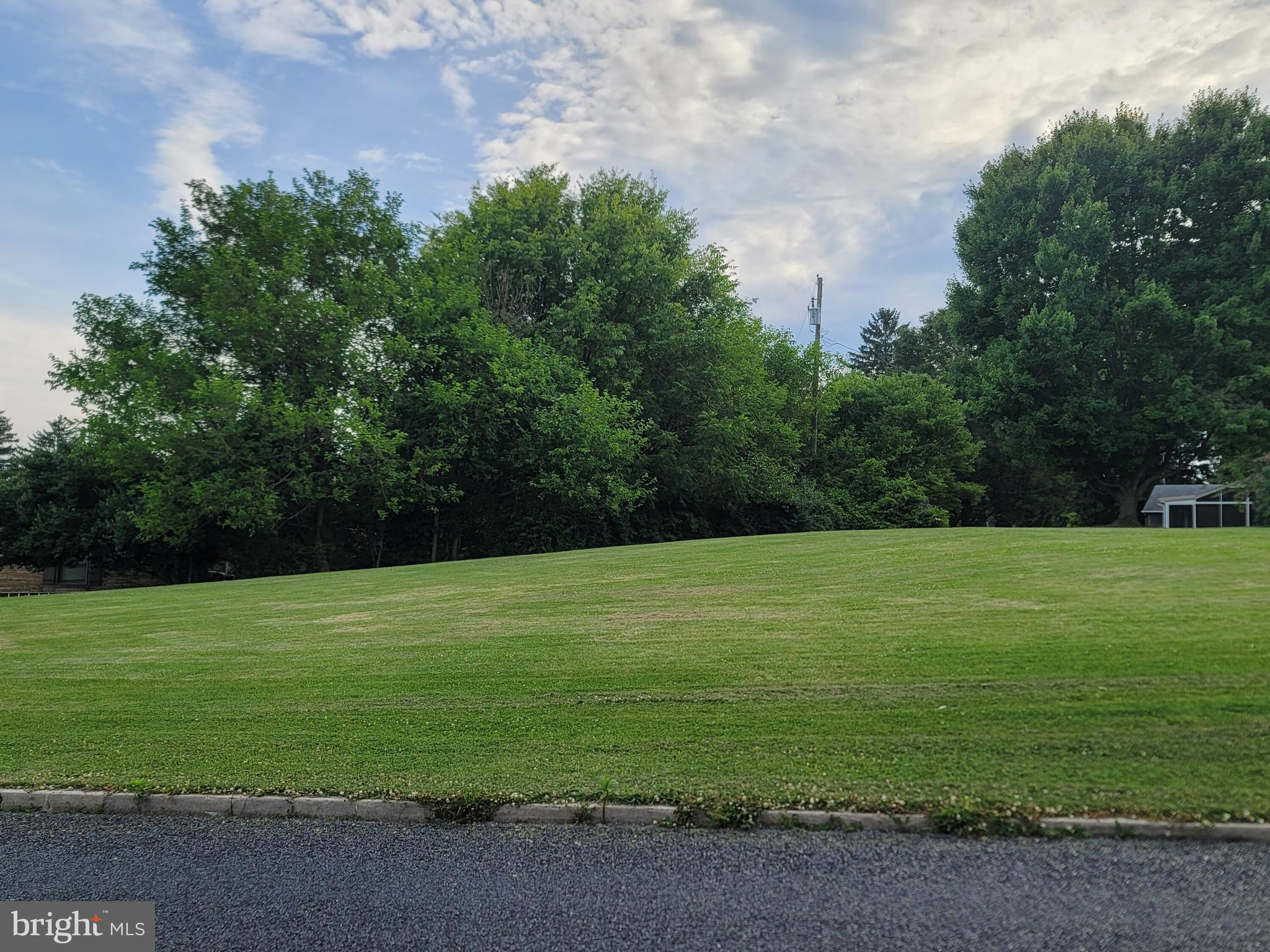 EASTLAND HILLS - Land