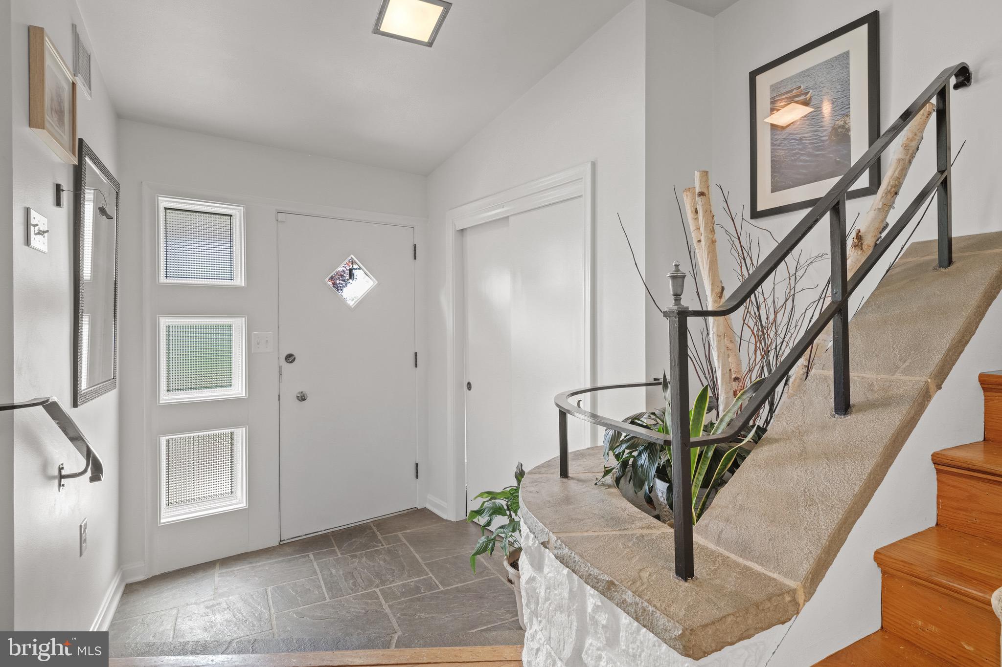 BEVERLY ESTATES - Residential