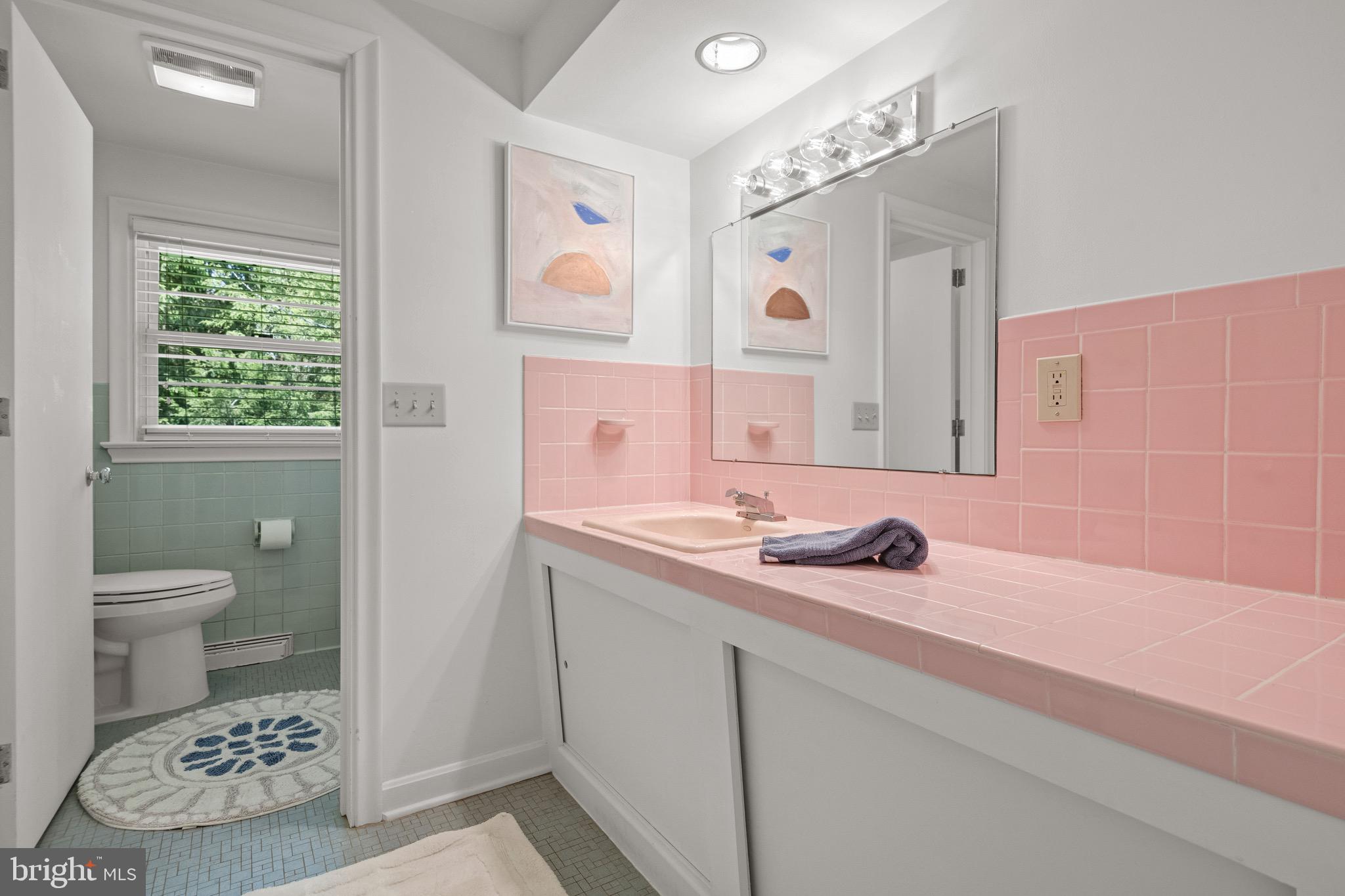 BEVERLY ESTATES - Residential