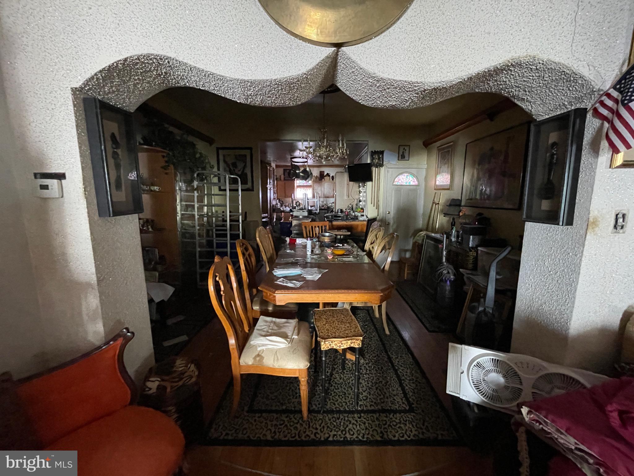 STRAWBERRY MANSION - Residential