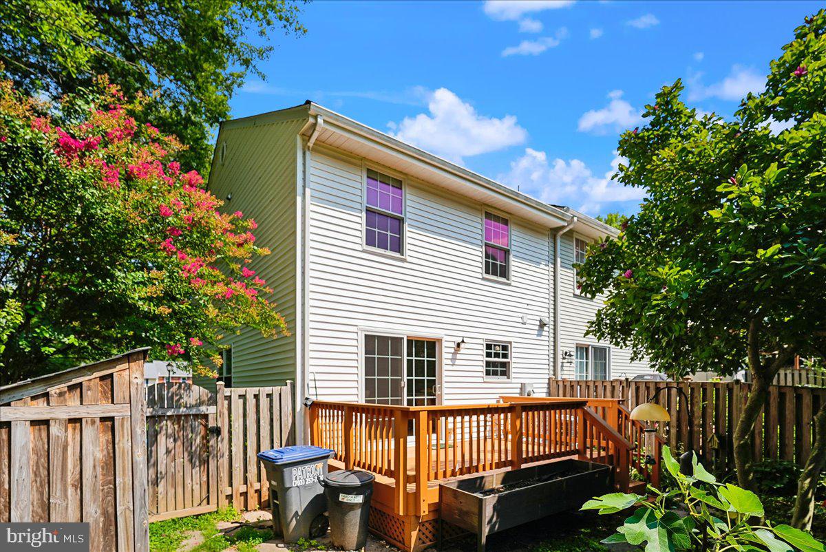 BURKE CENTRE - Residential