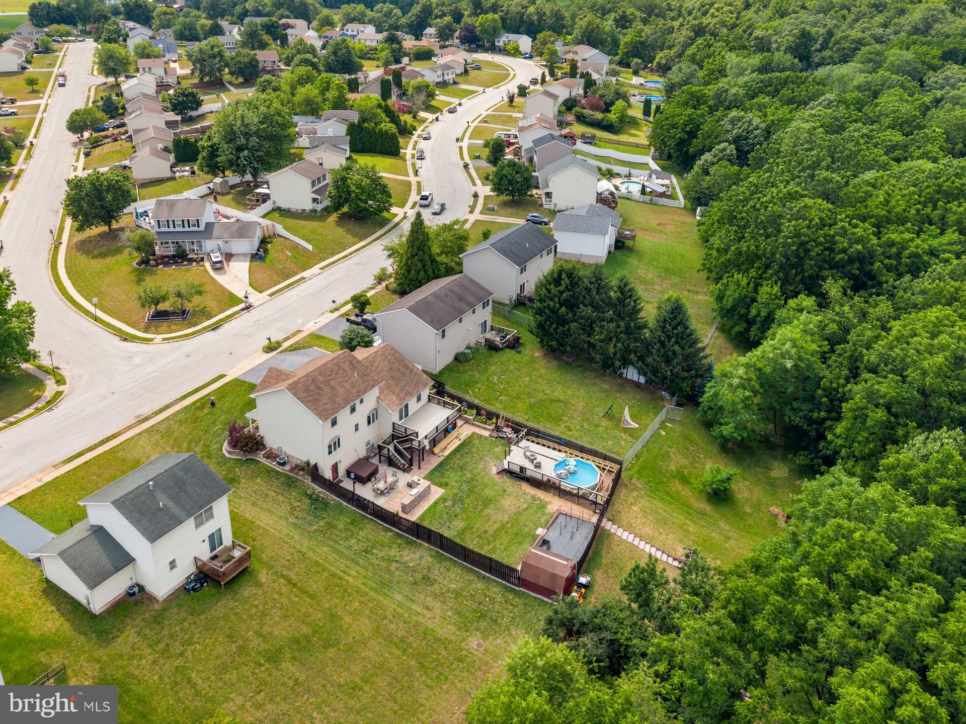 LOCUST POINT - Residential