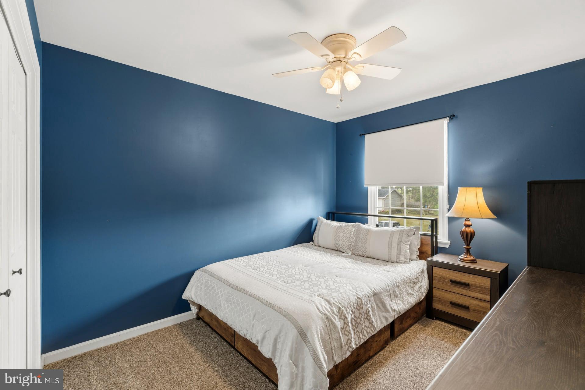 LOCUST POINT - Residential