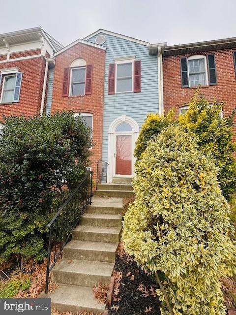 Lovely 4 bedroom 3 full and 1 1/2 bath in sought after Whittier.  Large deckoff of the living room that over looks  the fenced in back yard. Close to restaurants and stores. Community pools, basketball courts and more. Two parking spots in front of the house and then parking spaces in the common area. Available now! Pets are  case by case and there is a monthly pet fe of 50.00.