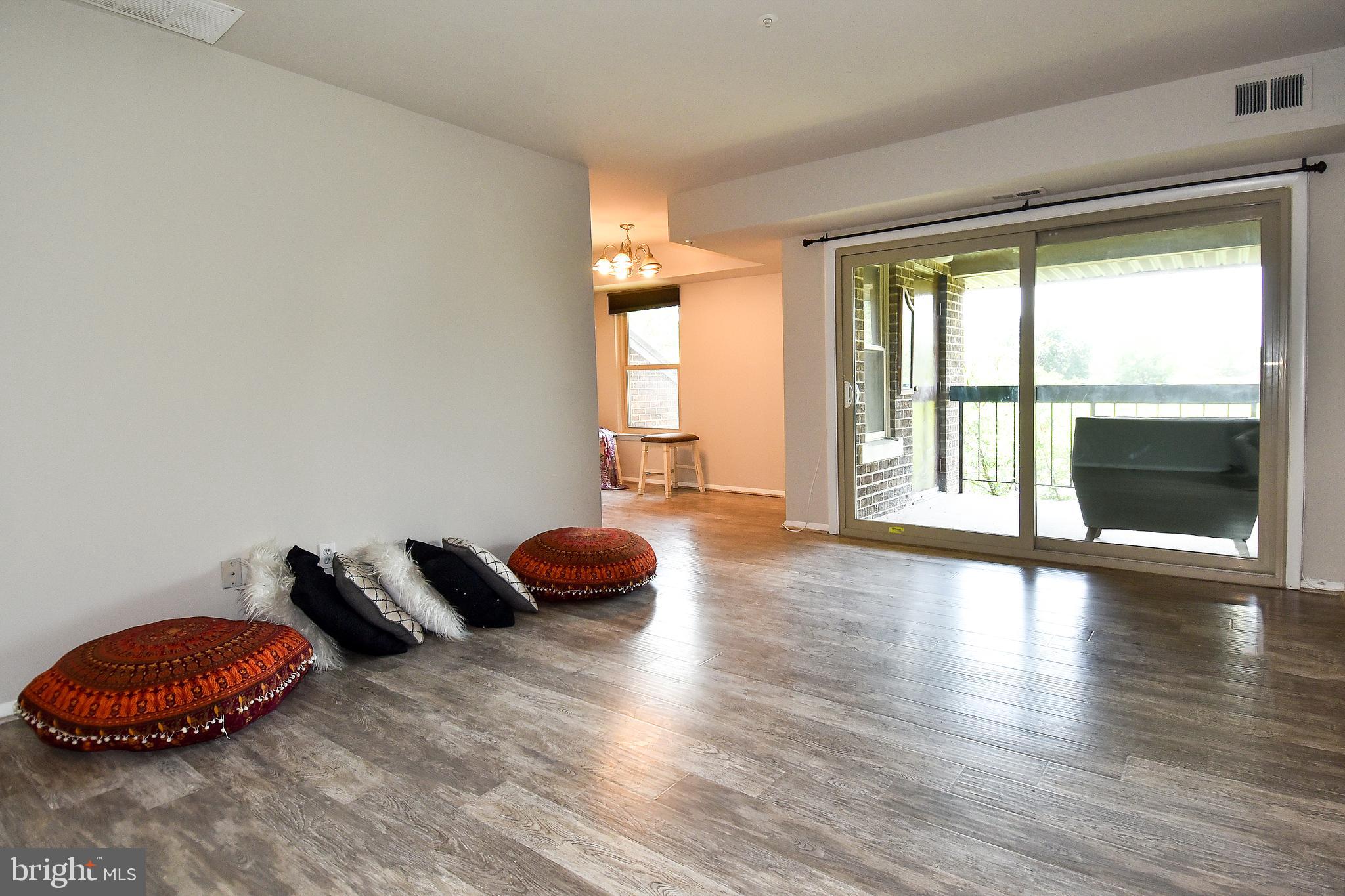 WILLOW WOOD - Residential Lease