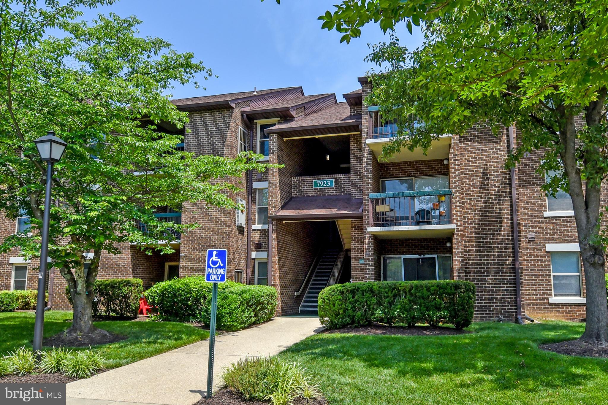 WILLOW WOOD - Residential Lease