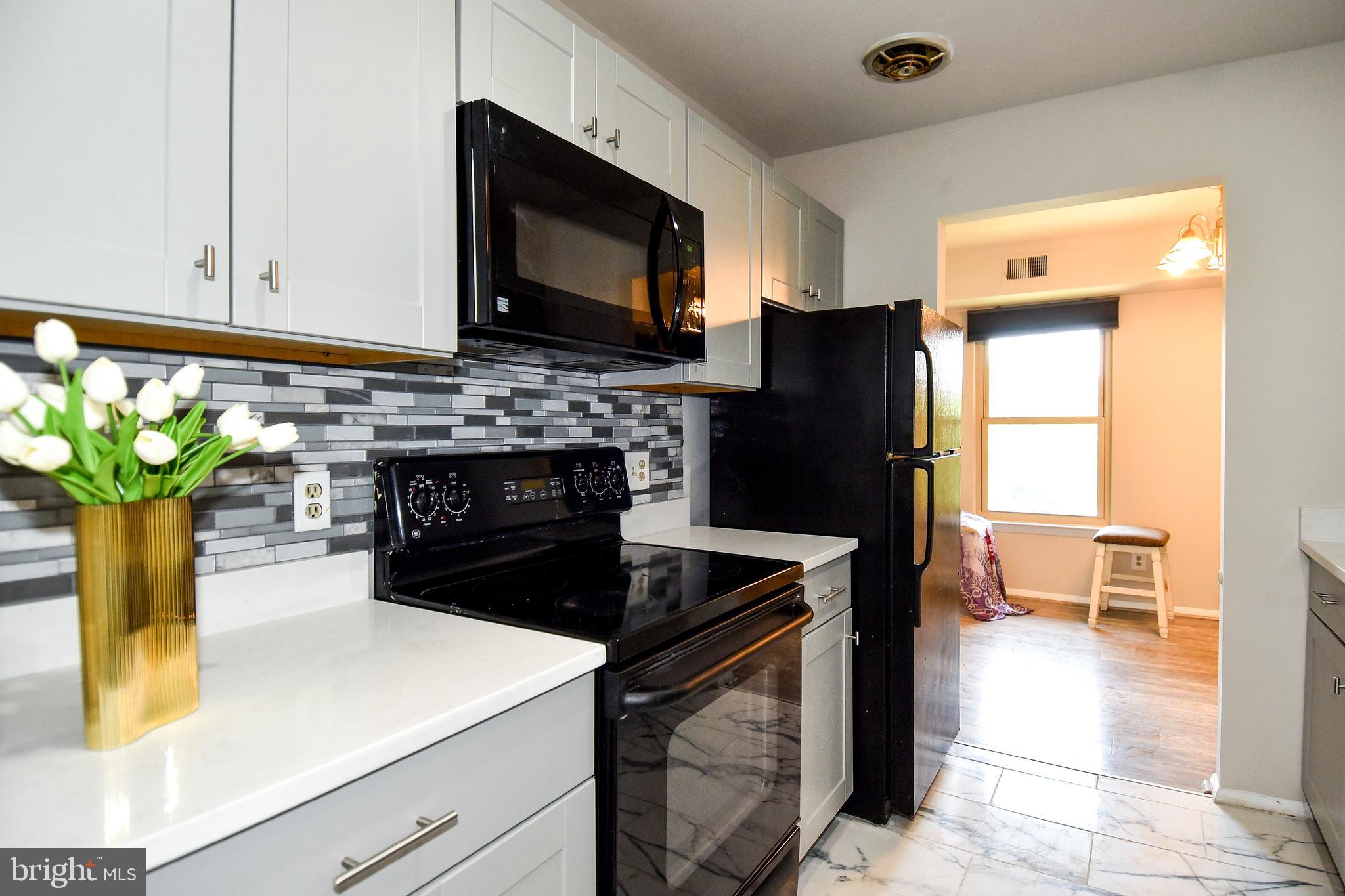 WILLOW WOOD - Residential Lease
