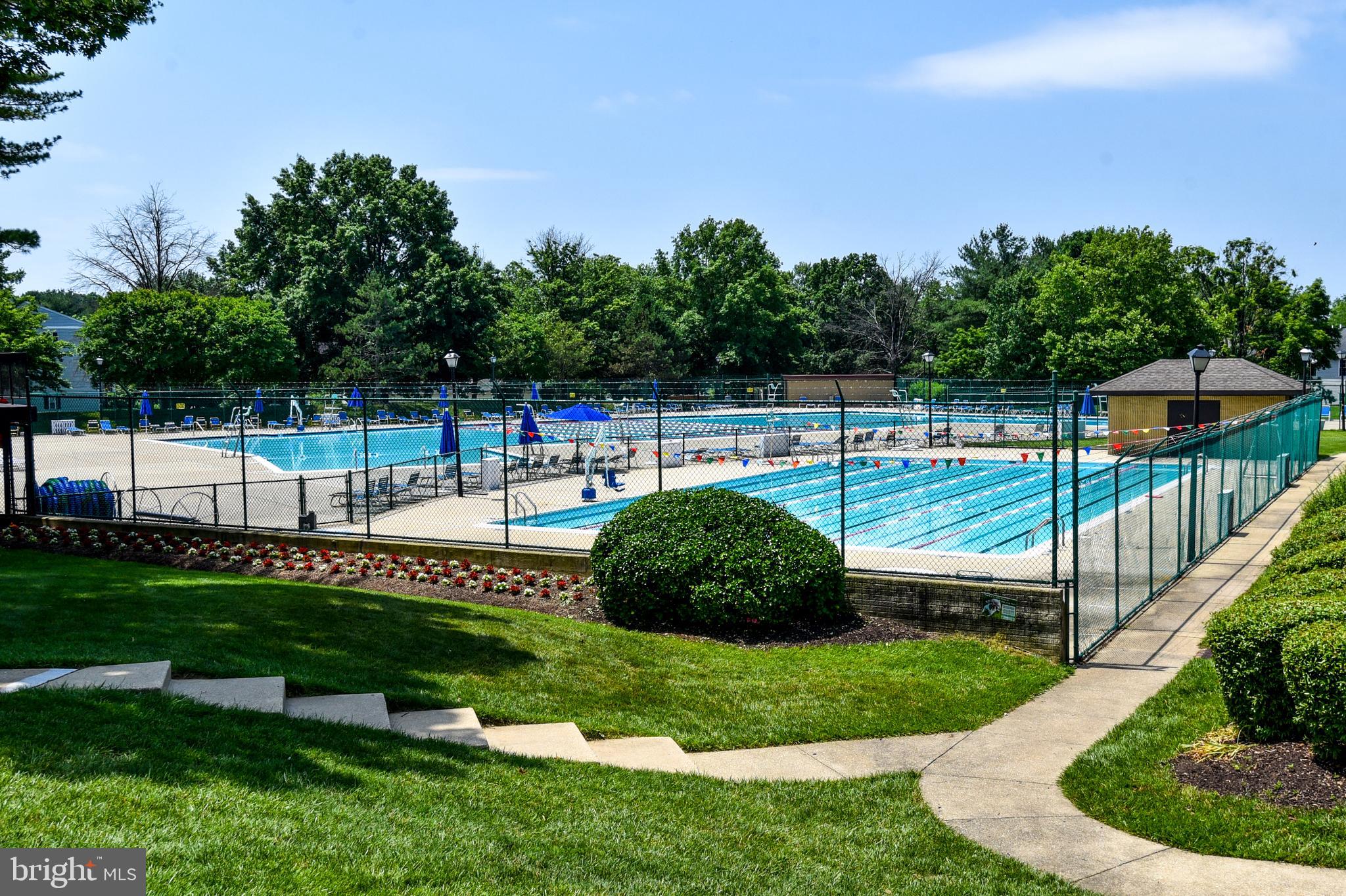 WILLOW WOOD - Residential Lease
