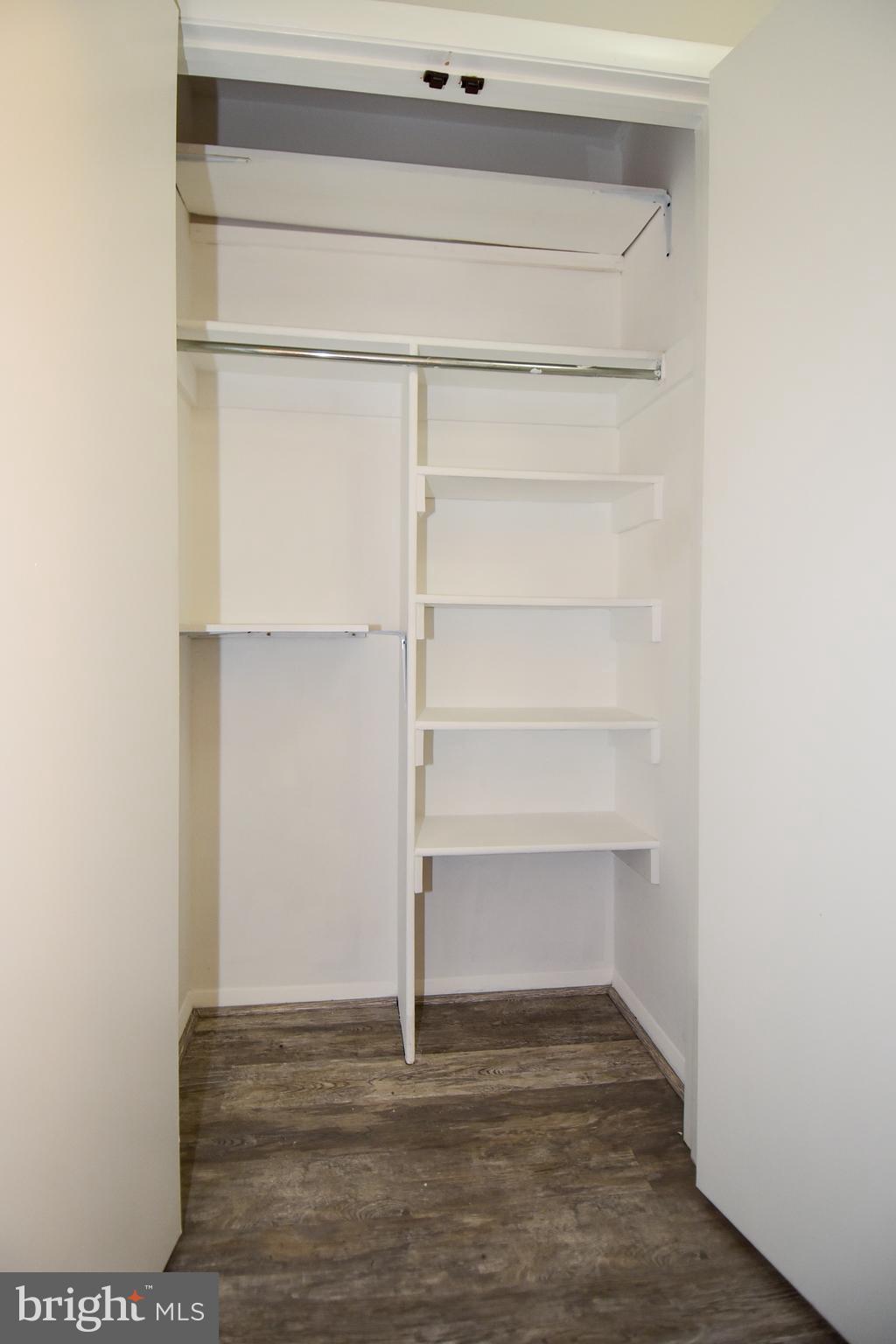 WILLOW WOOD - Residential Lease