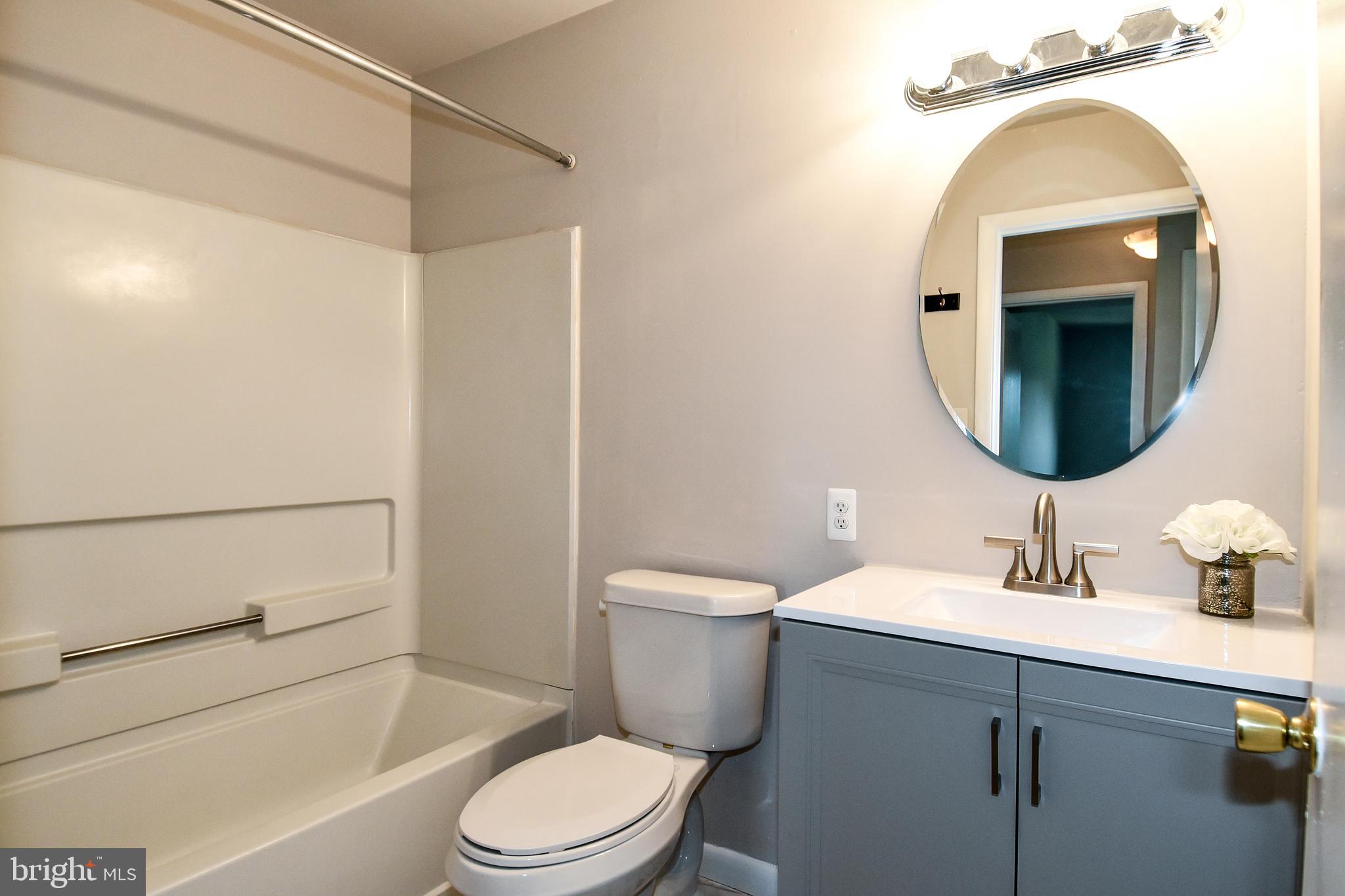 WILLOW WOOD - Residential Lease