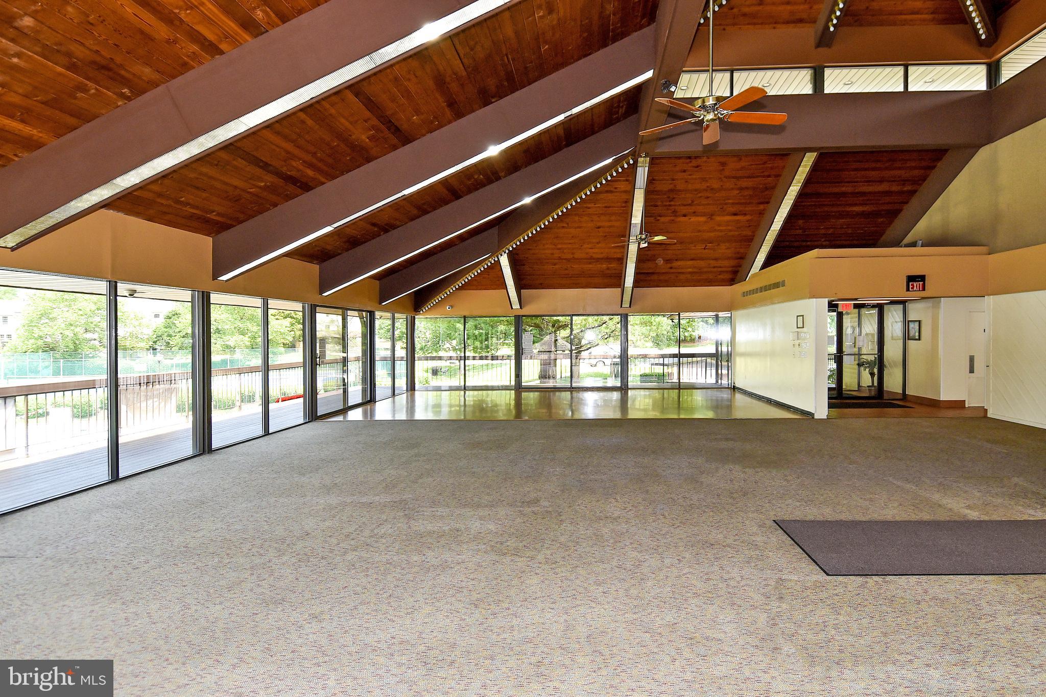 WILLOW WOOD - Residential Lease