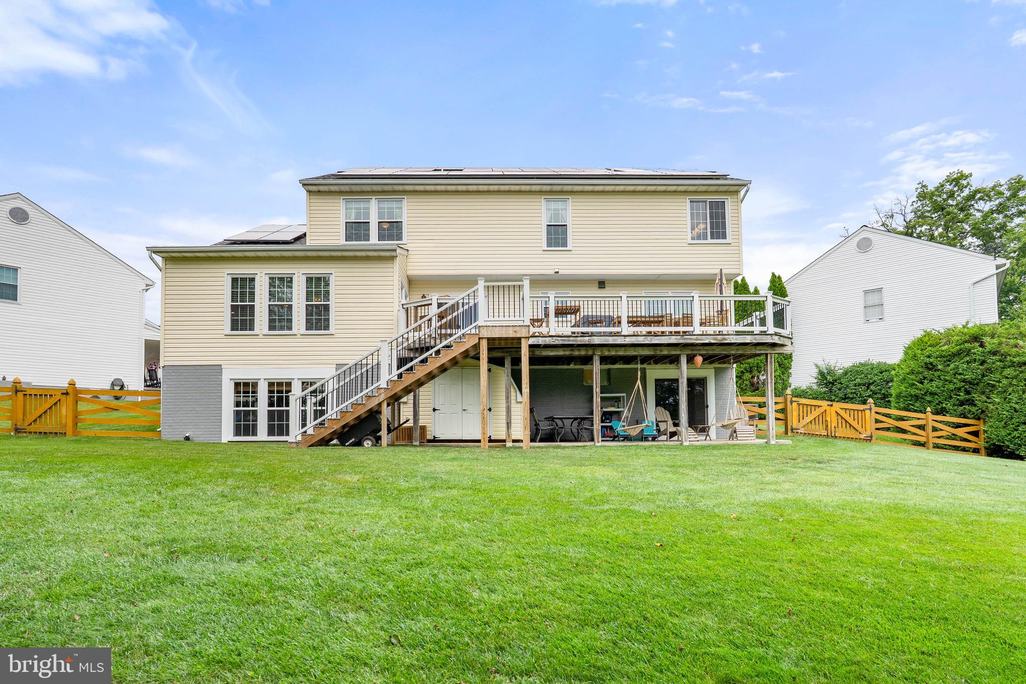 GRACE HARBOUR - Residential
