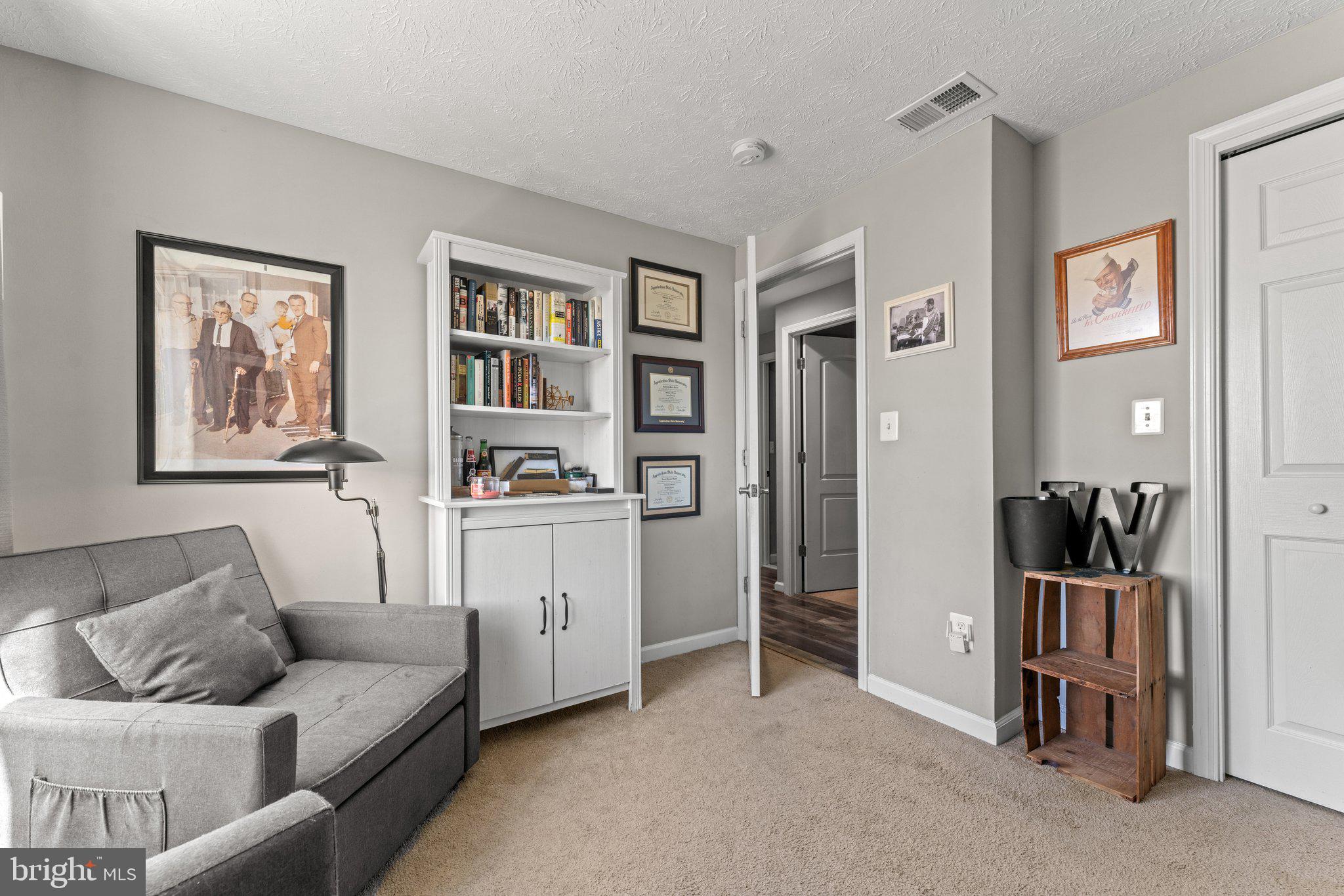 FAIRMONT - Residential