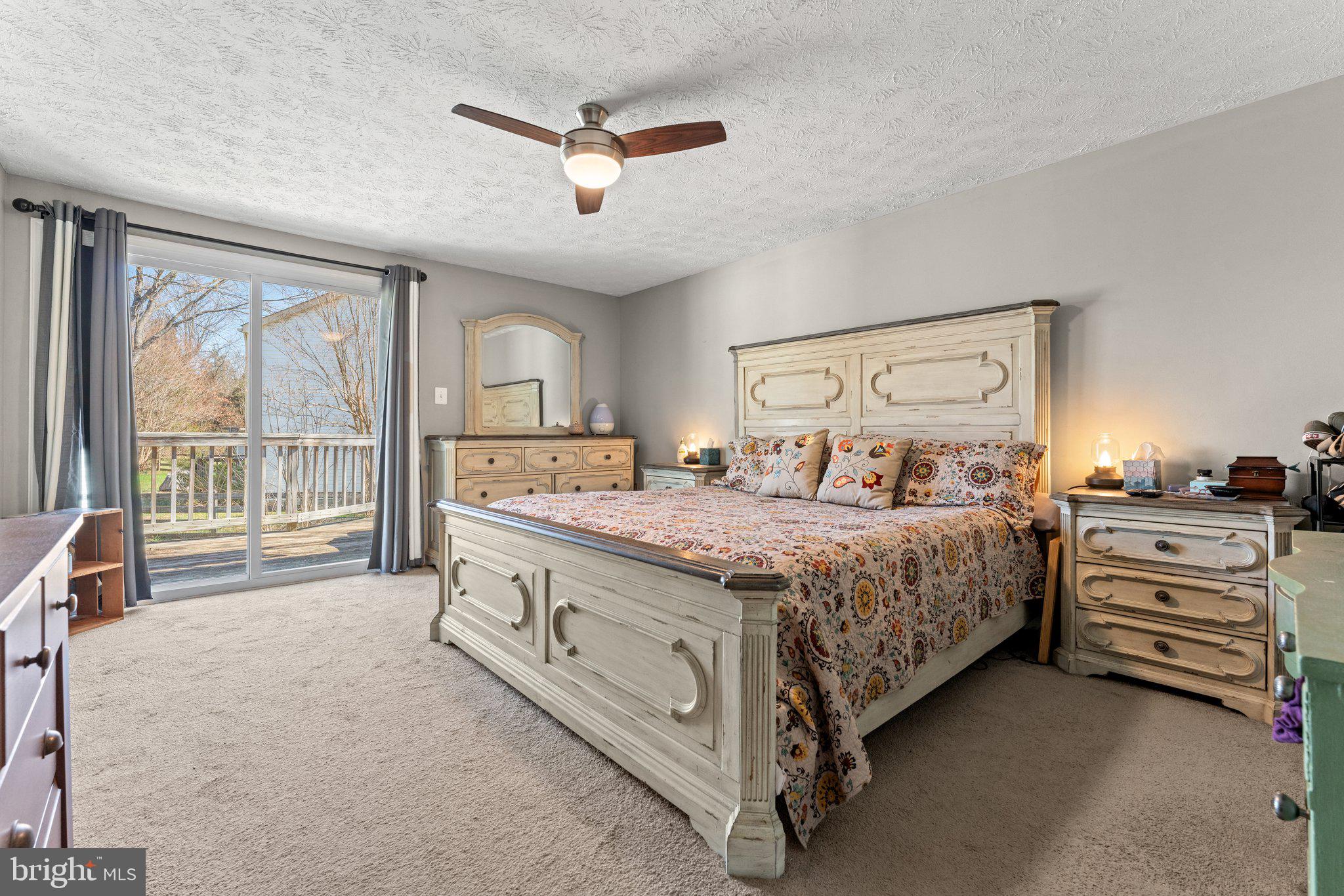 FAIRMONT - Residential