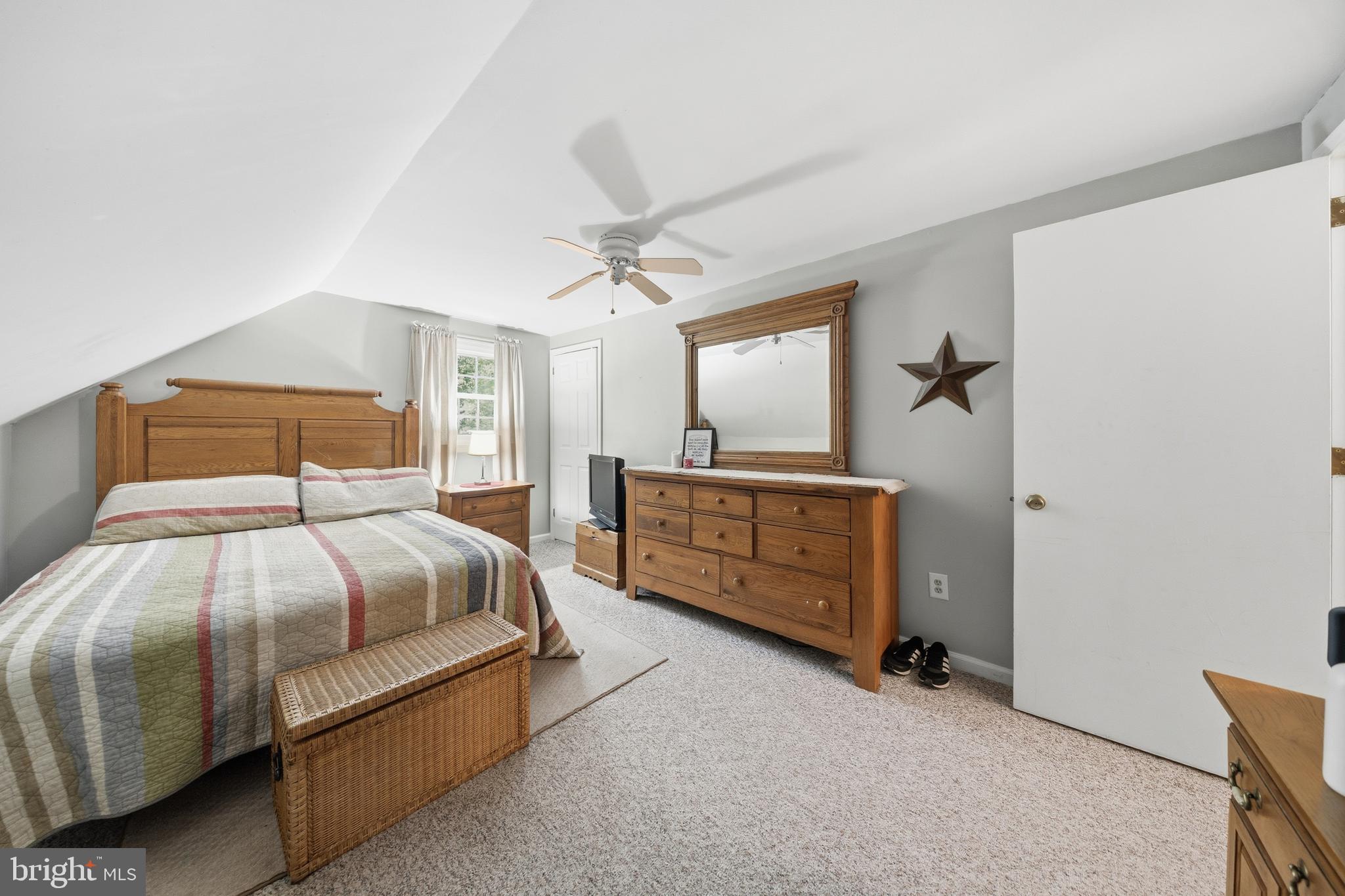 RUSTIC ACRES - Residential
