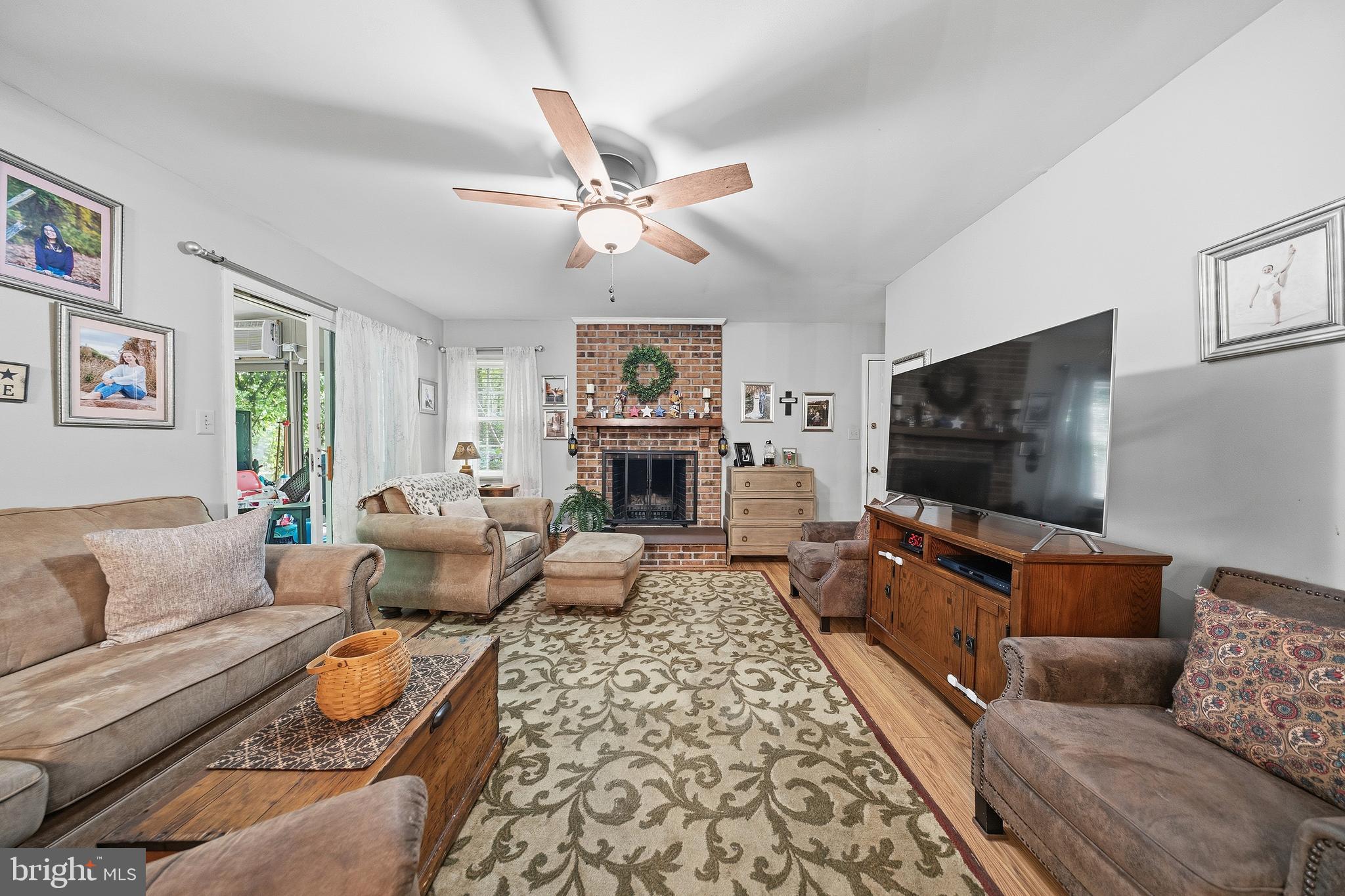 RUSTIC ACRES - Residential