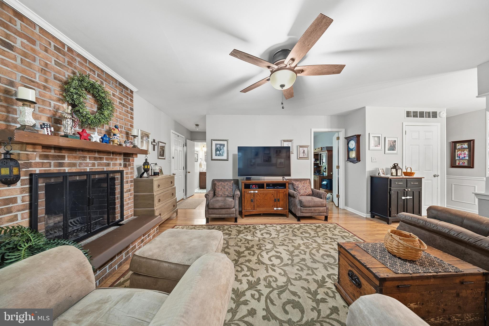 RUSTIC ACRES - Residential