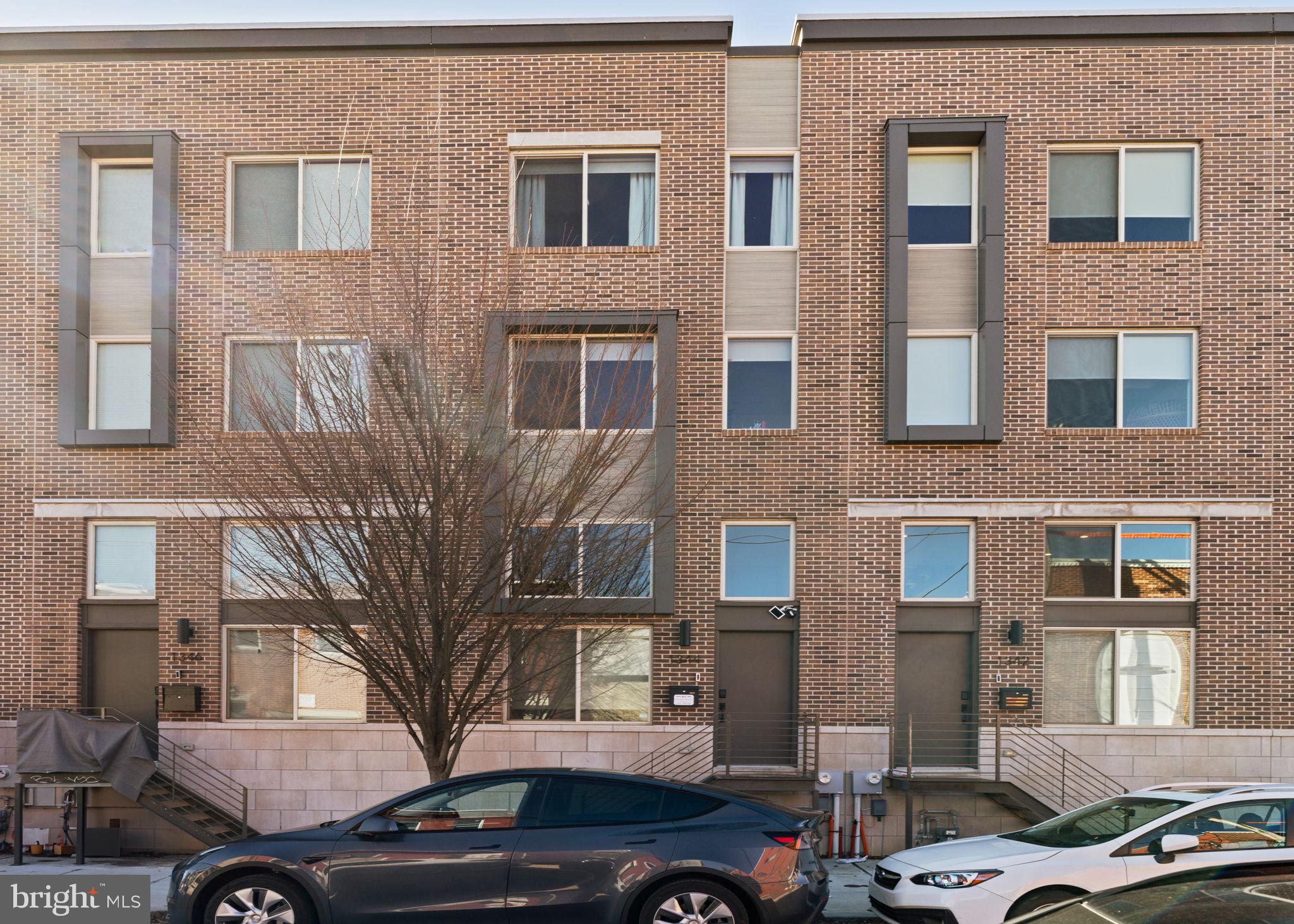 POINT BREEZE - Residential Lease