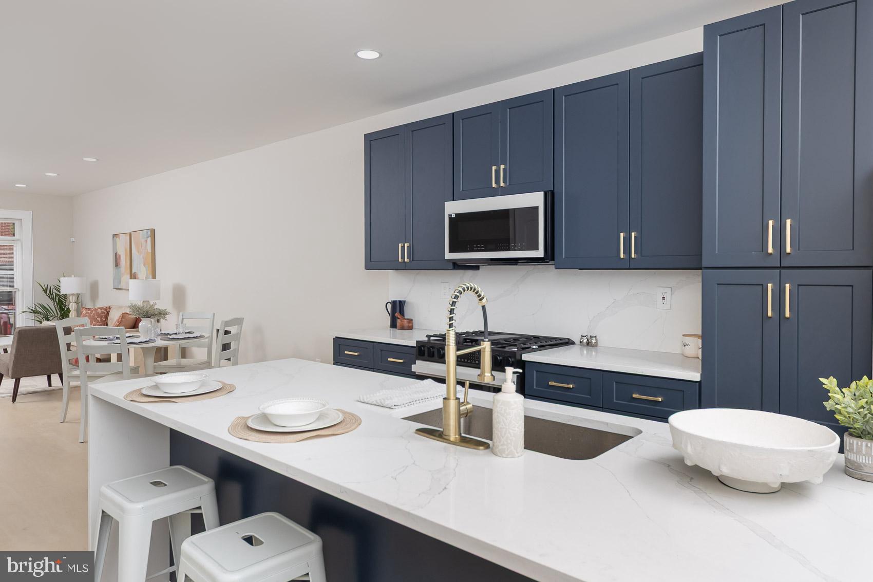 HIGHLANDTOWN - Residential