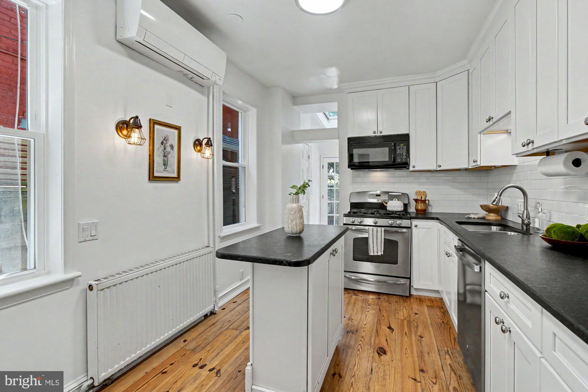 UPPER FELLS POINT - Residential