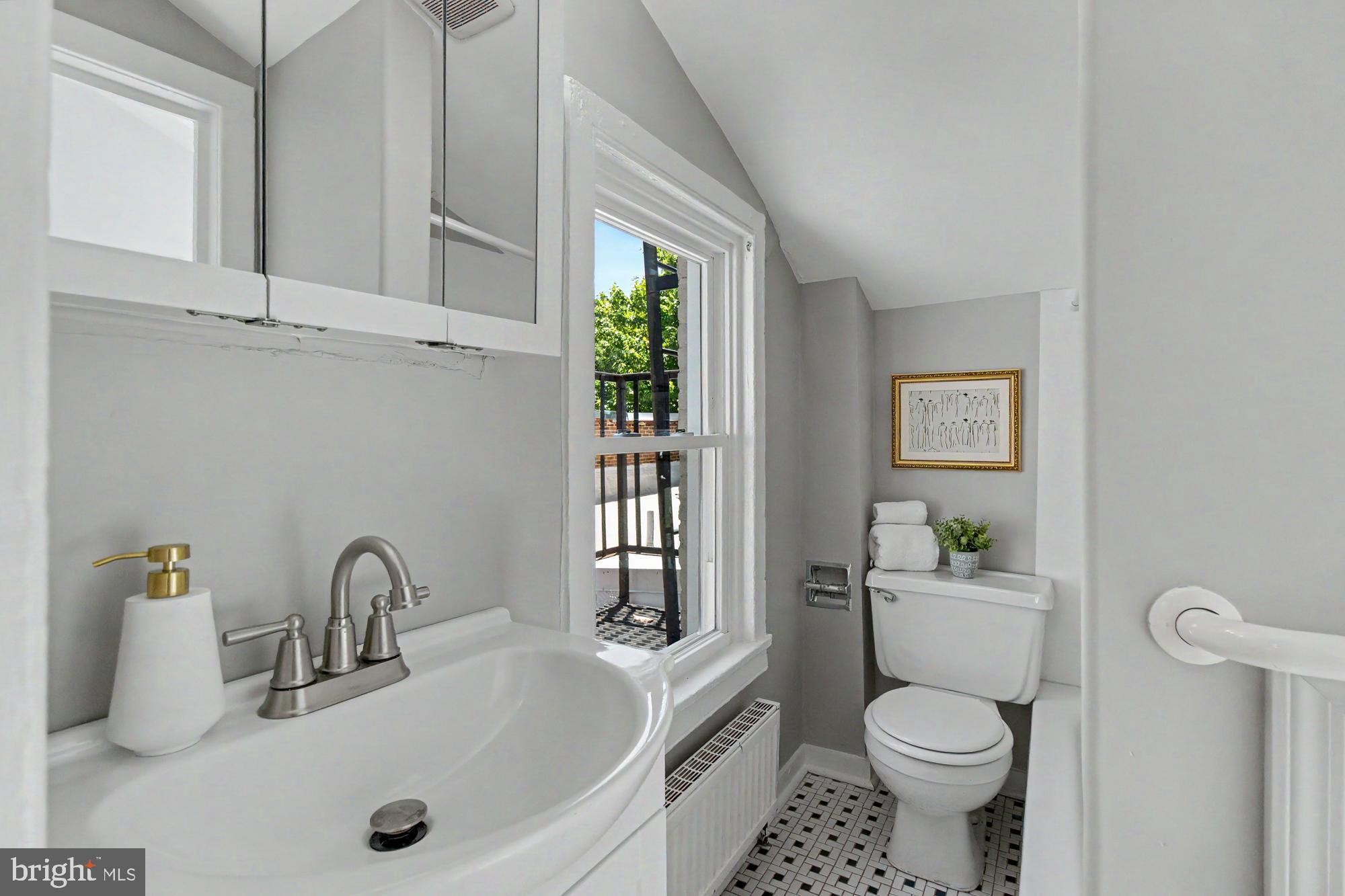 UPPER FELLS POINT - Residential