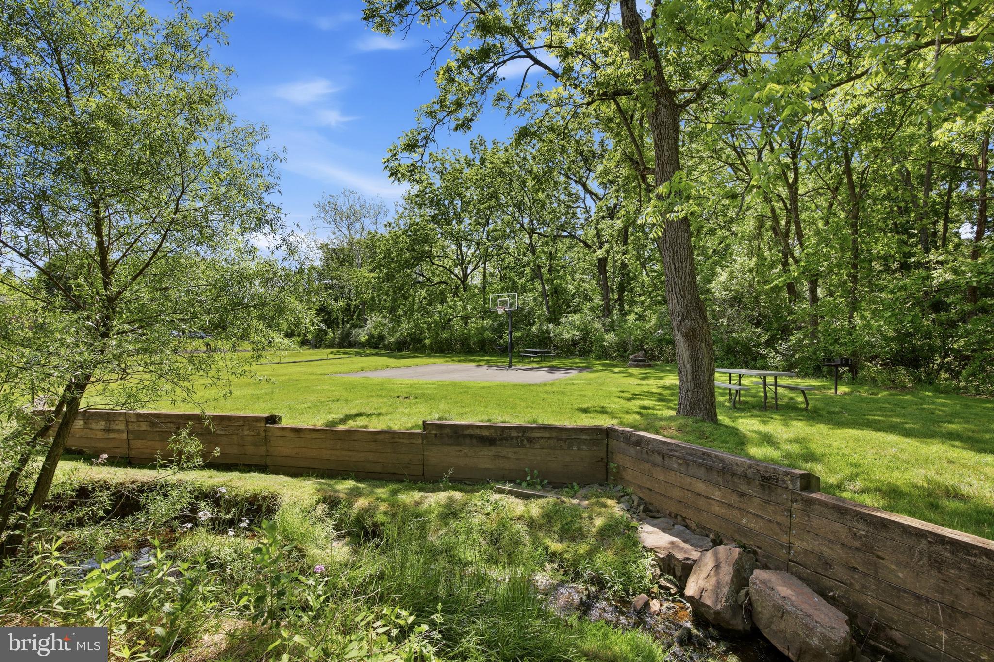 CHATHAM VIL OF TOW - Residential