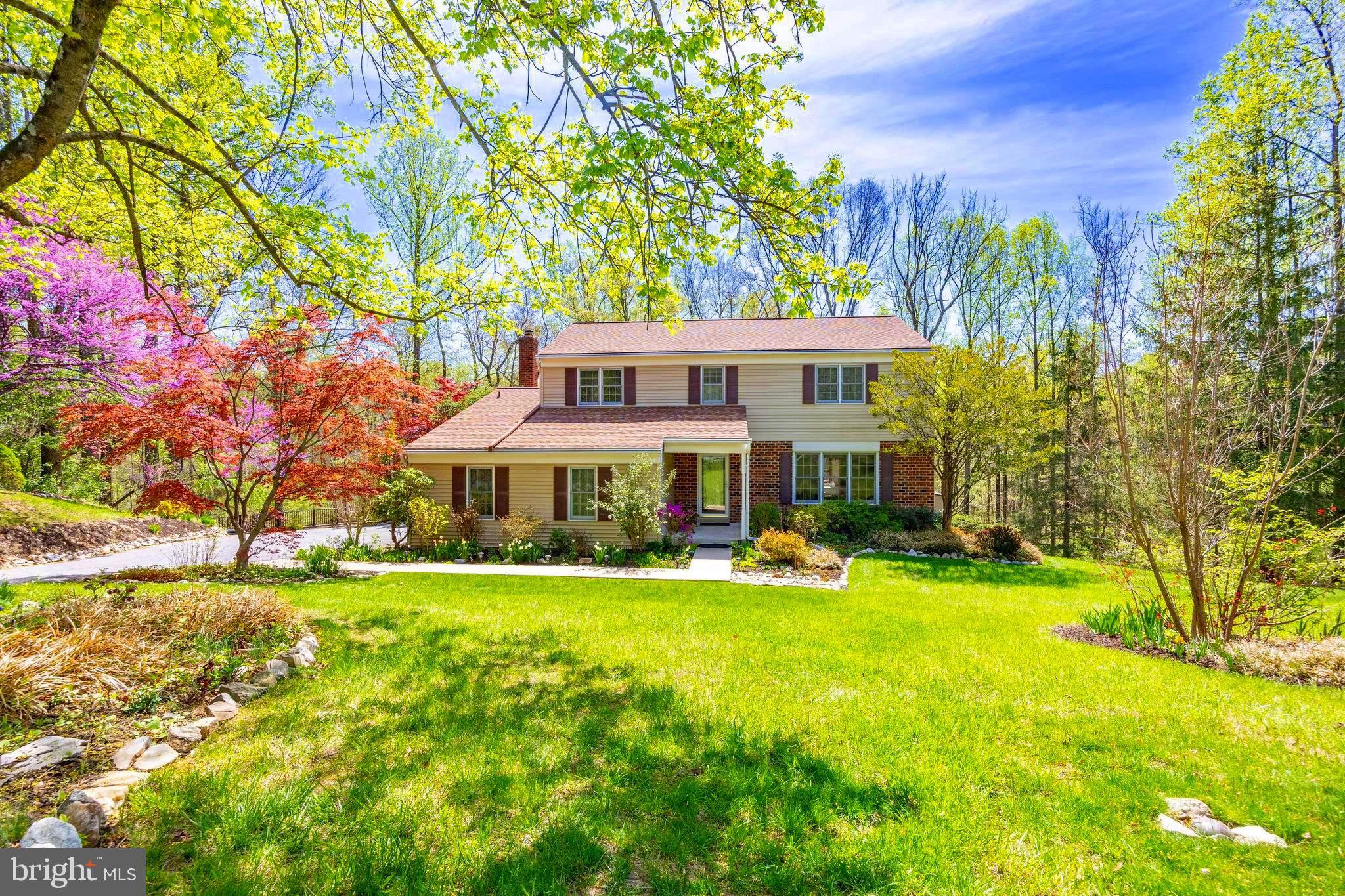 ASHBRIDGE - Residential