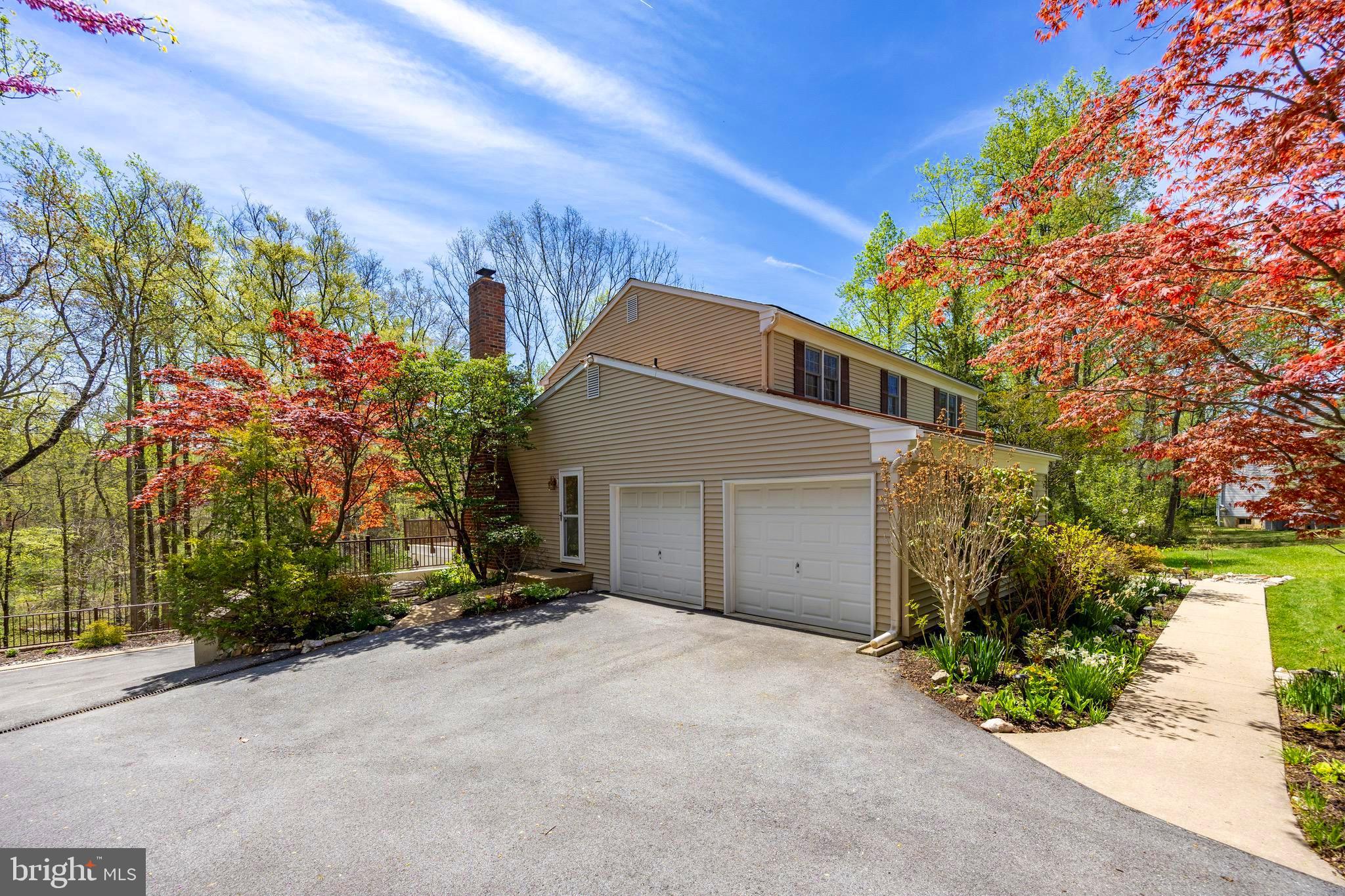ASHBRIDGE - Residential