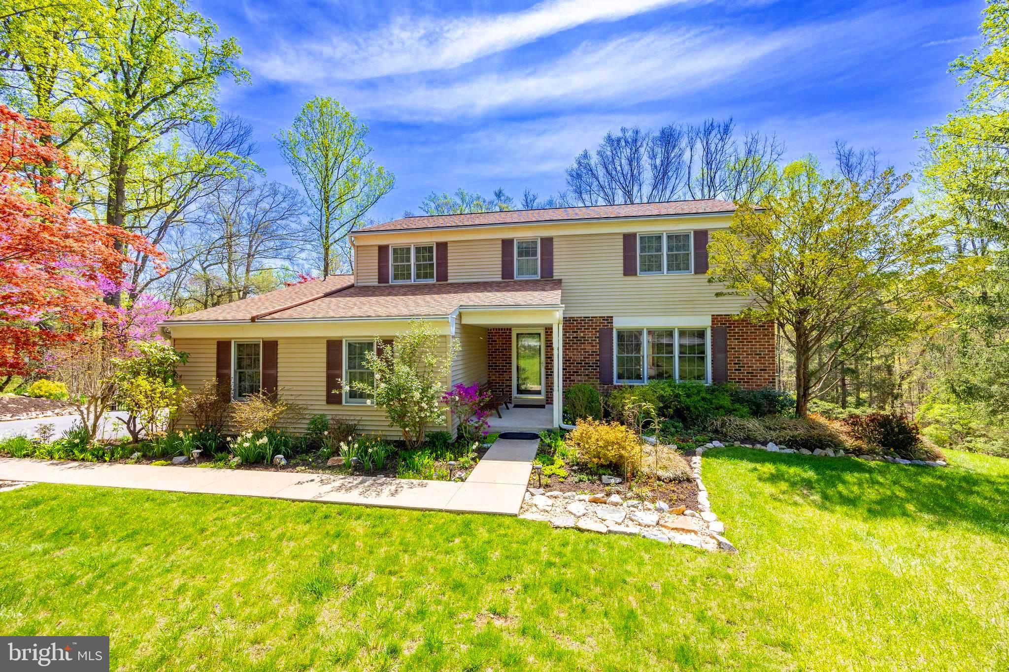 ASHBRIDGE - Residential
