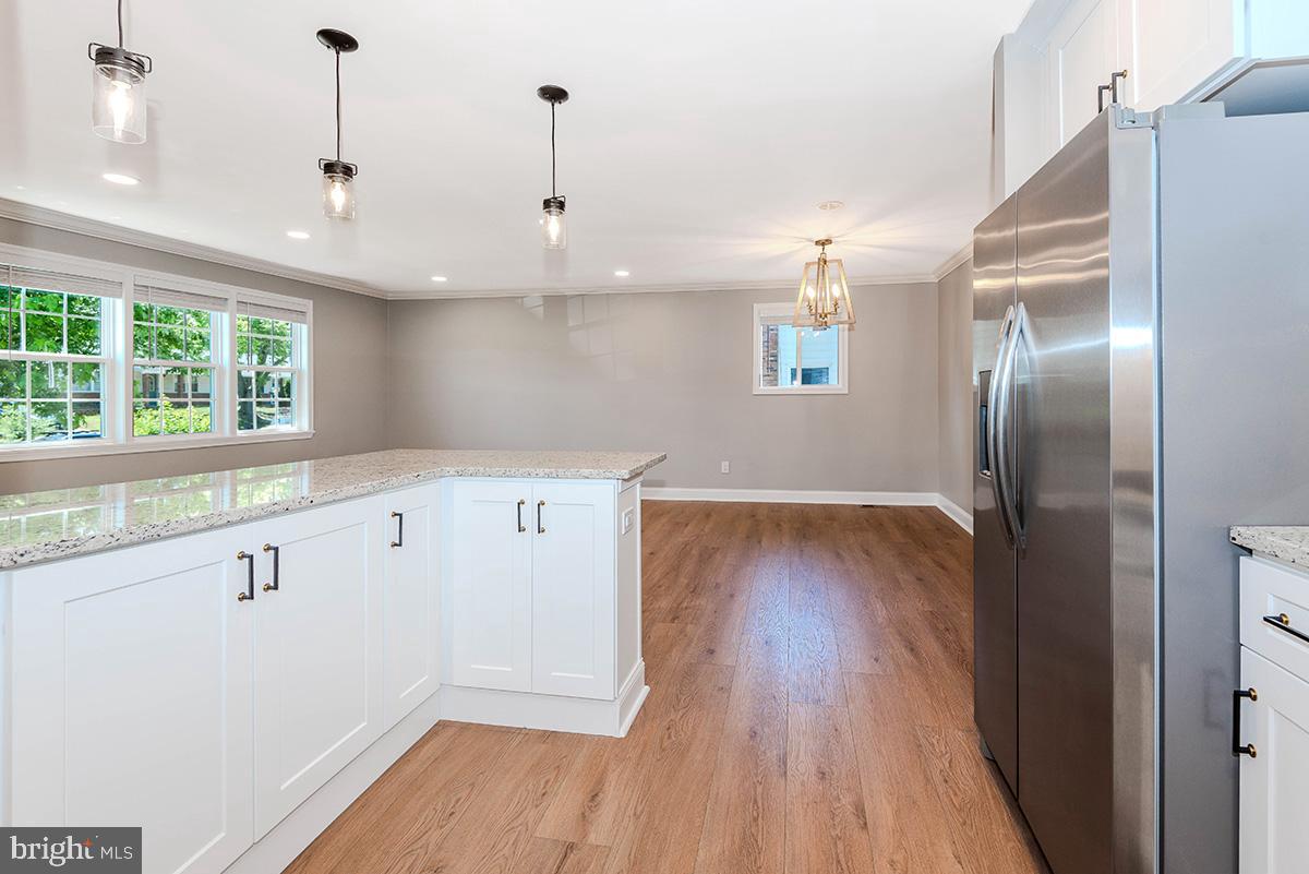 QUEENS PARK - Residential