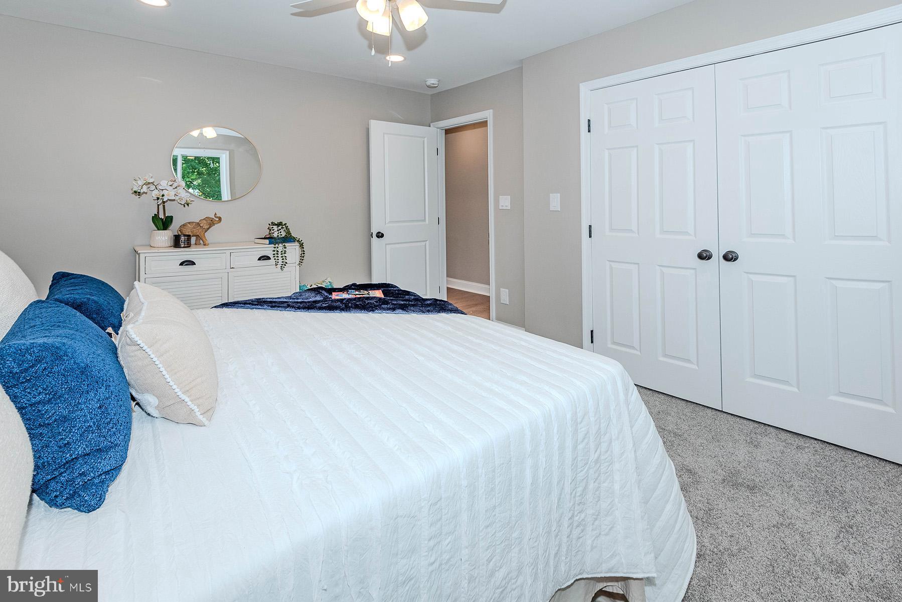 QUEENS PARK - Residential