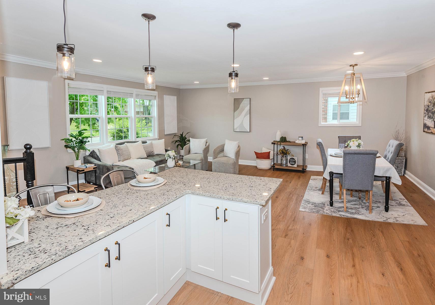 QUEENS PARK - Residential