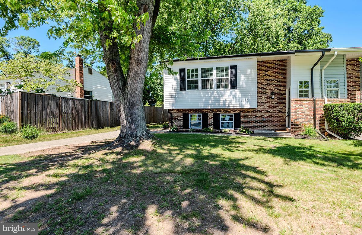 QUEENS PARK - Residential